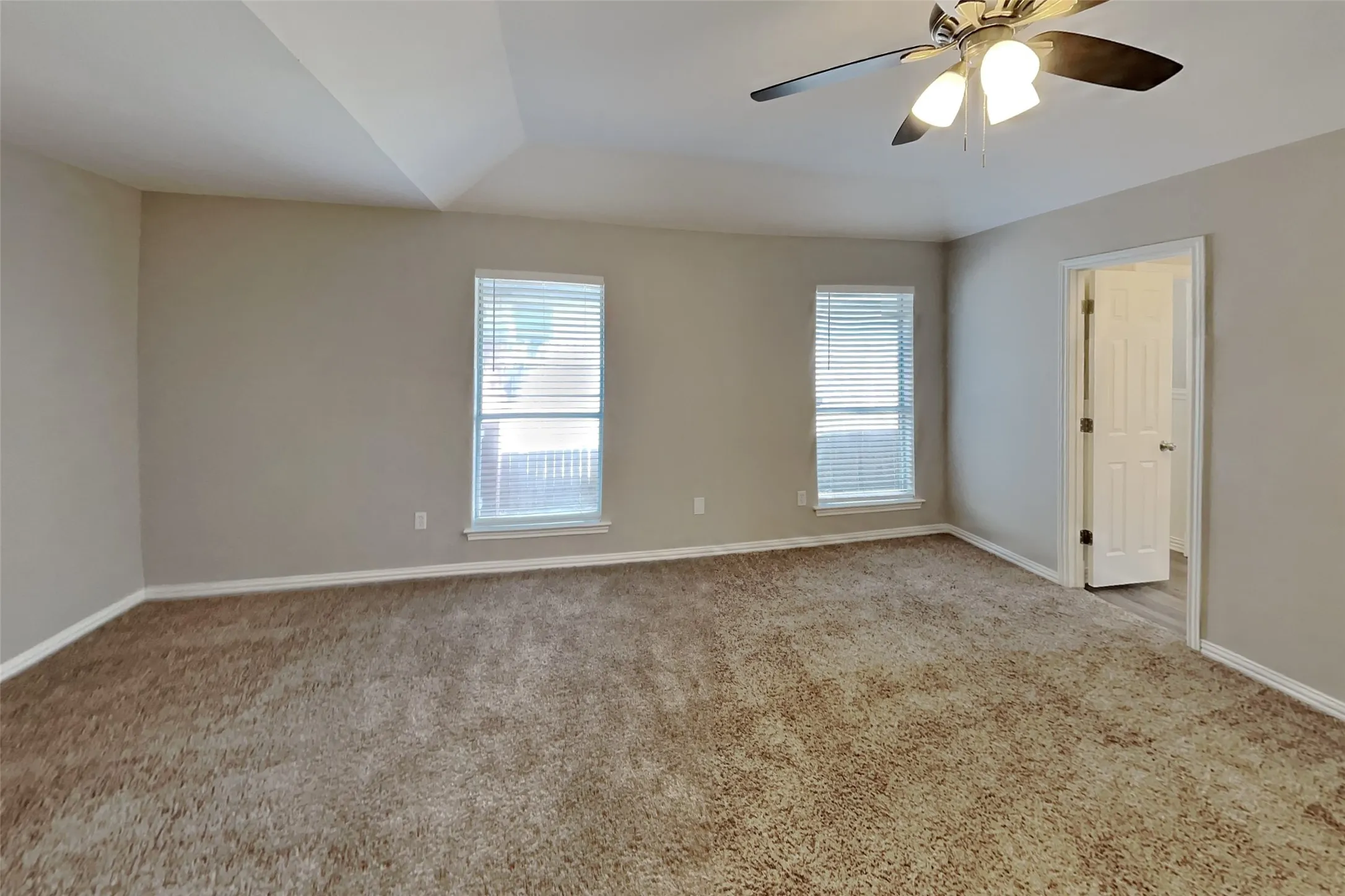 Single Family Residence For Rent in Tarrant County , 7732 Pear Tree Lane, Watauga, Texas 76148, 3 Bedroom, 2 Bathroom, 2 Garage spaces, 1,464 Sqft, built in 1988, mls#21391642, Real Estate Agent in Watauga, Homes For Rent in Tarrant county, Homes For Rent in Watauga, Realtor in Watauga Texas, Real Estate Brokerage Independent Realty Texas, Luminita Cordes Realtor