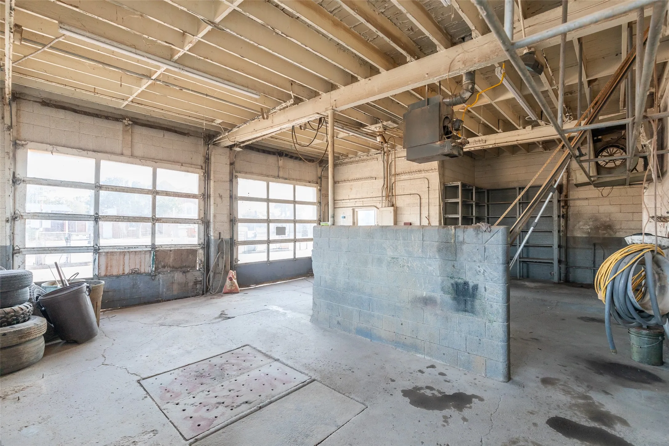 Retail For Sale in Callahan County , 131 E 4th Street, Baird, Texas 79504, 0, 0, Garage spaces, 0 Sqft, built in 1955, mls#21391443, Real Estate Agent in Baird, Homes For Sale in Callahan county, Homes For Sale in Baird, Realtor in Baird Texas, Real Estate Brokerage Independent Realty Texas, Luminita Cordes Realtor