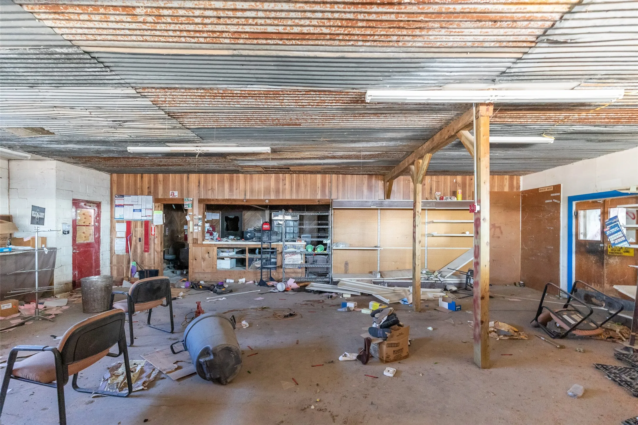 Industrial For Sale in Callahan County , 200 E 1st Street, Baird, Texas 79504, 0, 0, Garage spaces, 0 Sqft, built in 1950, mls#21391422, Real Estate Agent in Baird, Homes For Sale in Callahan county, Homes For Sale in Baird, Realtor in Baird Texas, Real Estate Brokerage Independent Realty Texas, Luminita Cordes Realtor