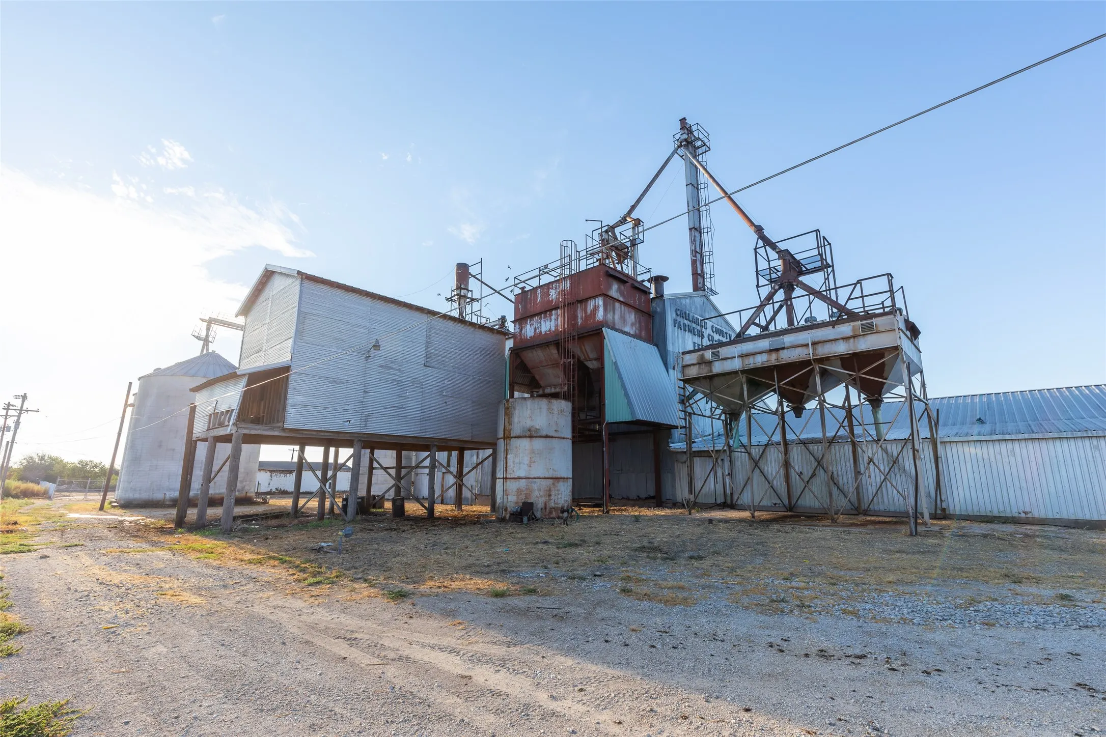 Industrial For Sale in Callahan County , 200 E 1st Street, Baird, Texas 79504, 0, 0, Garage spaces, 0 Sqft, built in 1950, mls#21391422, Real Estate Agent in Baird, Homes For Sale in Callahan county, Homes For Sale in Baird, Realtor in Baird Texas, Real Estate Brokerage Independent Realty Texas, Luminita Cordes Realtor