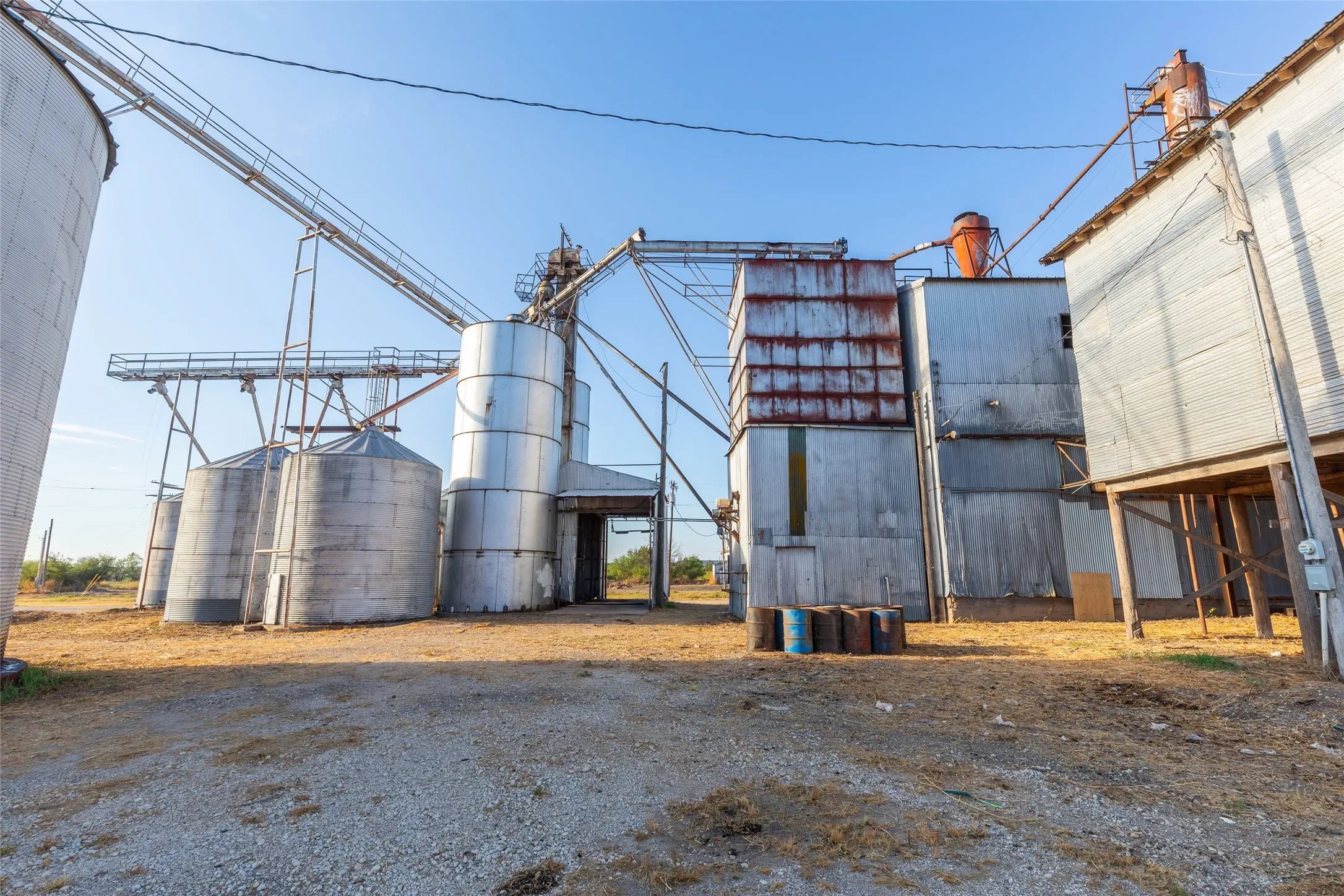 Industrial For Sale in Callahan County , 200 E 1st Street, Baird, Texas 79504, 0, 0, Garage spaces, 0 Sqft, built in 1950, mls#21391422, Real Estate Agent in Baird, Homes For Sale in Callahan county, Homes For Sale in Baird, Realtor in Baird Texas, Real Estate Brokerage Independent Realty Texas, Luminita Cordes Realtor