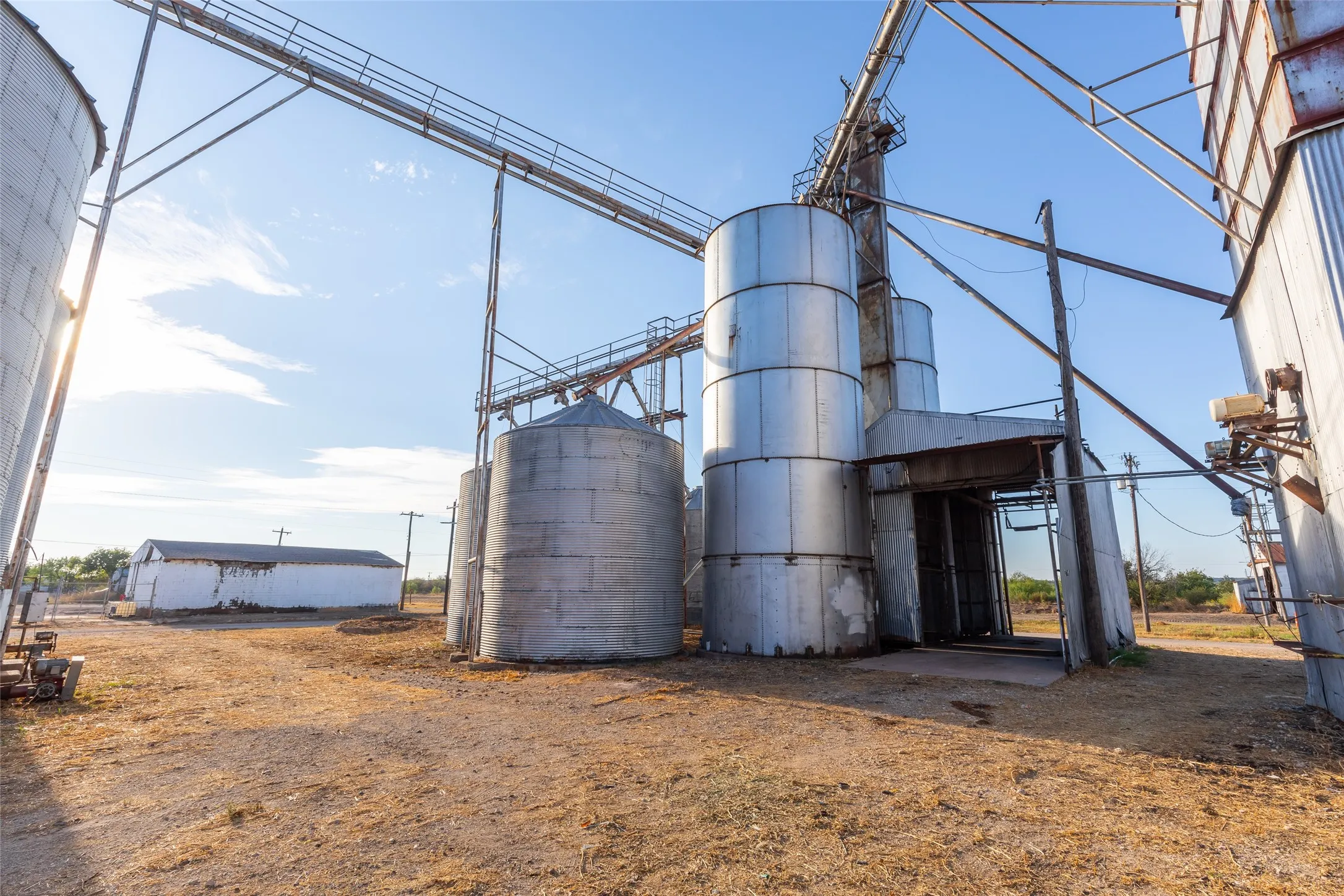 Industrial For Sale in Callahan County , 200 E 1st Street, Baird, Texas 79504, 0, 0, Garage spaces, 0 Sqft, built in 1950, mls#21391422, Real Estate Agent in Baird, Homes For Sale in Callahan county, Homes For Sale in Baird, Realtor in Baird Texas, Real Estate Brokerage Independent Realty Texas, Luminita Cordes Realtor