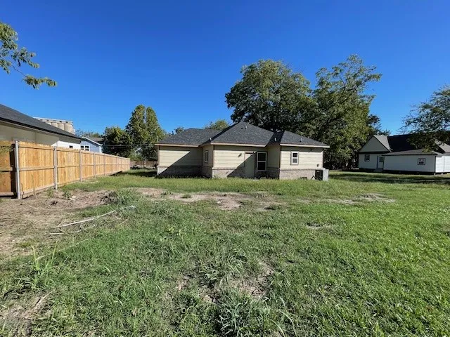 Single Family Residence For Sale in Hunt County , 1915 MORSE Street, Greenville, Texas 75401, 3 Bedroom, 2 Bathroom, 1 Garage spaces, 1,200 Sqft, built in 2023, mls#21391647, Real Estate Agent in Greenville, Homes For Sale in Hunt county, Homes For Sale in Greenville, Realtor in Greenville Texas, Real Estate Brokerage Independent Realty Texas, Luminita Cordes Realtor
