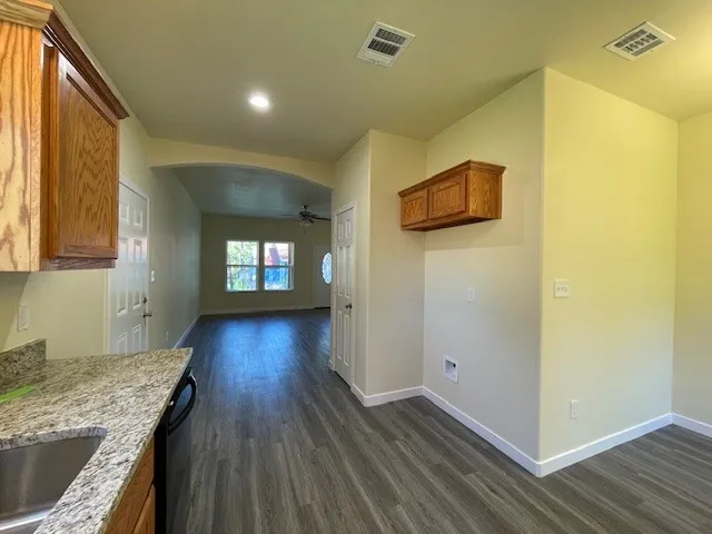 Single Family Residence For Sale in Hunt County , 1915 MORSE Street, Greenville, Texas 75401, 3 Bedroom, 2 Bathroom, 1 Garage spaces, 1,200 Sqft, built in 2023, mls#21391647, Real Estate Agent in Greenville, Homes For Sale in Hunt county, Homes For Sale in Greenville, Realtor in Greenville Texas, Real Estate Brokerage Independent Realty Texas, Luminita Cordes Realtor