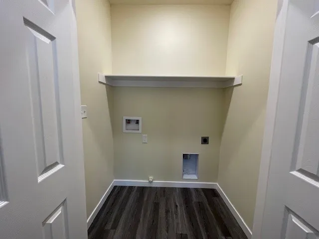 Single Family Residence For Sale in Hunt County , 1915 MORSE Street, Greenville, Texas 75401, 3 Bedroom, 2 Bathroom, 1 Garage spaces, 1,200 Sqft, built in 2023, mls#21391647, Real Estate Agent in Greenville, Homes For Sale in Hunt county, Homes For Sale in Greenville, Realtor in Greenville Texas, Real Estate Brokerage Independent Realty Texas, Luminita Cordes Realtor