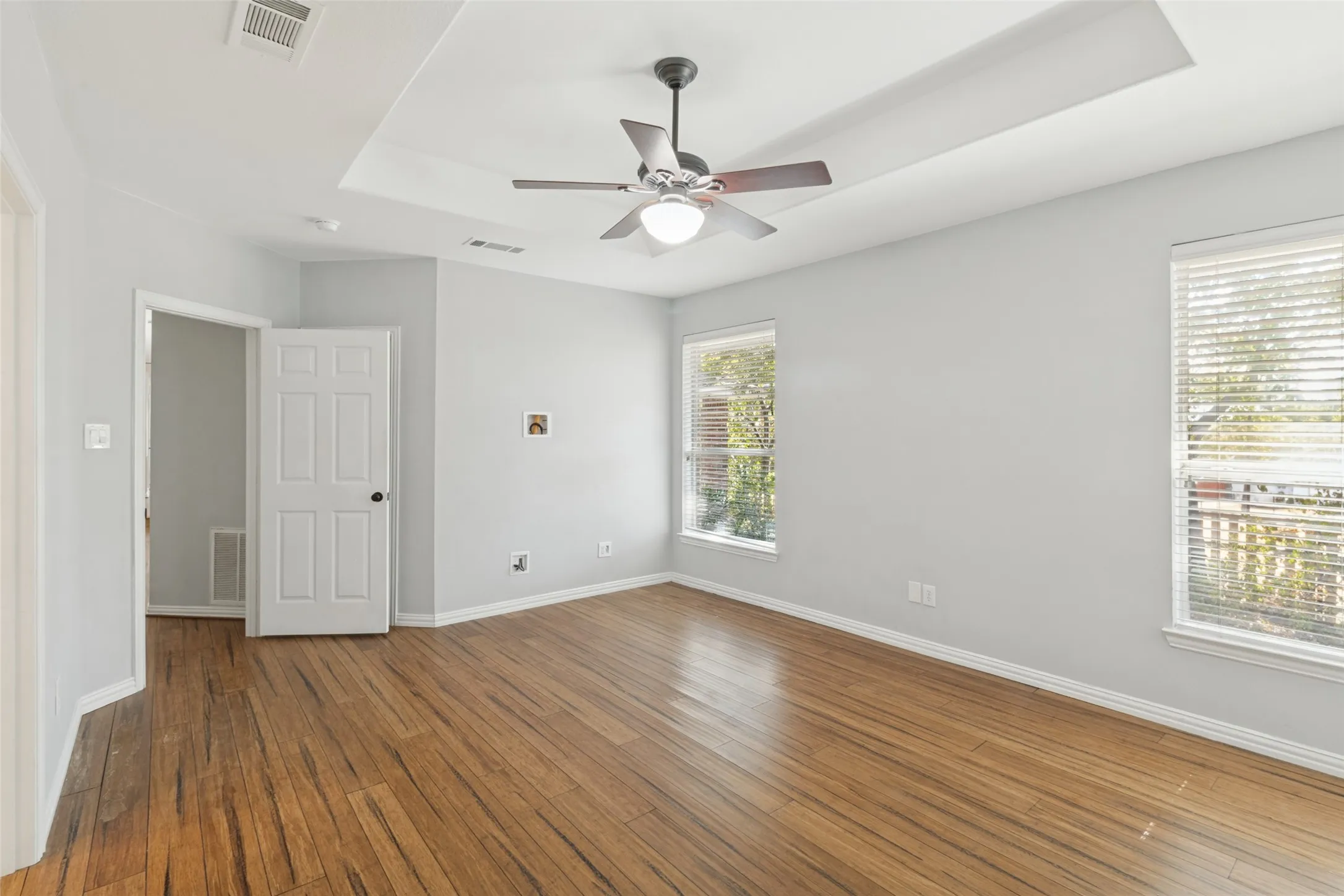 Single Family Residence For Sale in Dallas County , 9005 Lanshire Drive, Dallas, Texas 75238, 4 Bedroom, 3 Bathroom, Garage spaces, 2,308 Sqft, built in 1956, mls#21385538, Real Estate Agent in Dallas, Homes For Sale in Dallas county, Homes For Sale in Dallas, Realtor in Dallas Texas, Real Estate Brokerage Independent Realty Texas, Luminita Cordes Realtor