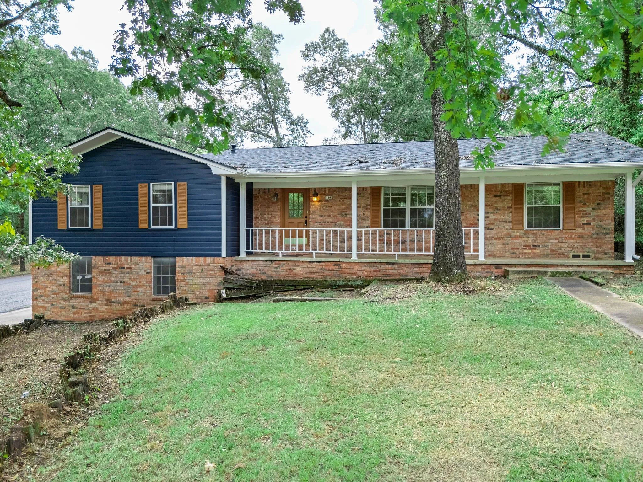 Single Family Residence For Sale