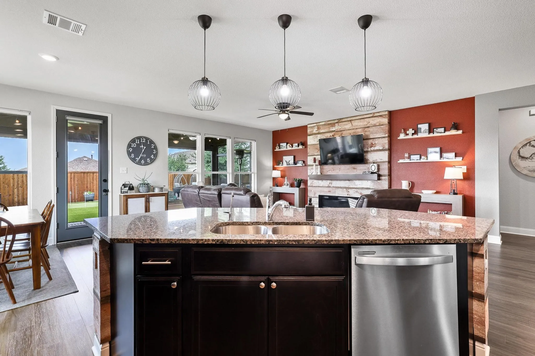 Single Family Residence For Sale in Denton County , 2601 Wesley Avenue, Aubrey, Texas 76227, 4 Bedroom, 3 Bathroom, 2 Garage spaces, 2,982 Sqft, built in 2020, mls#21391587, Real Estate Agent in Aubrey, Homes For Sale in Denton county, Homes For Sale in Aubrey, Realtor in Aubrey Texas, Real Estate Brokerage Independent Realty Texas, Luminita Cordes Realtor