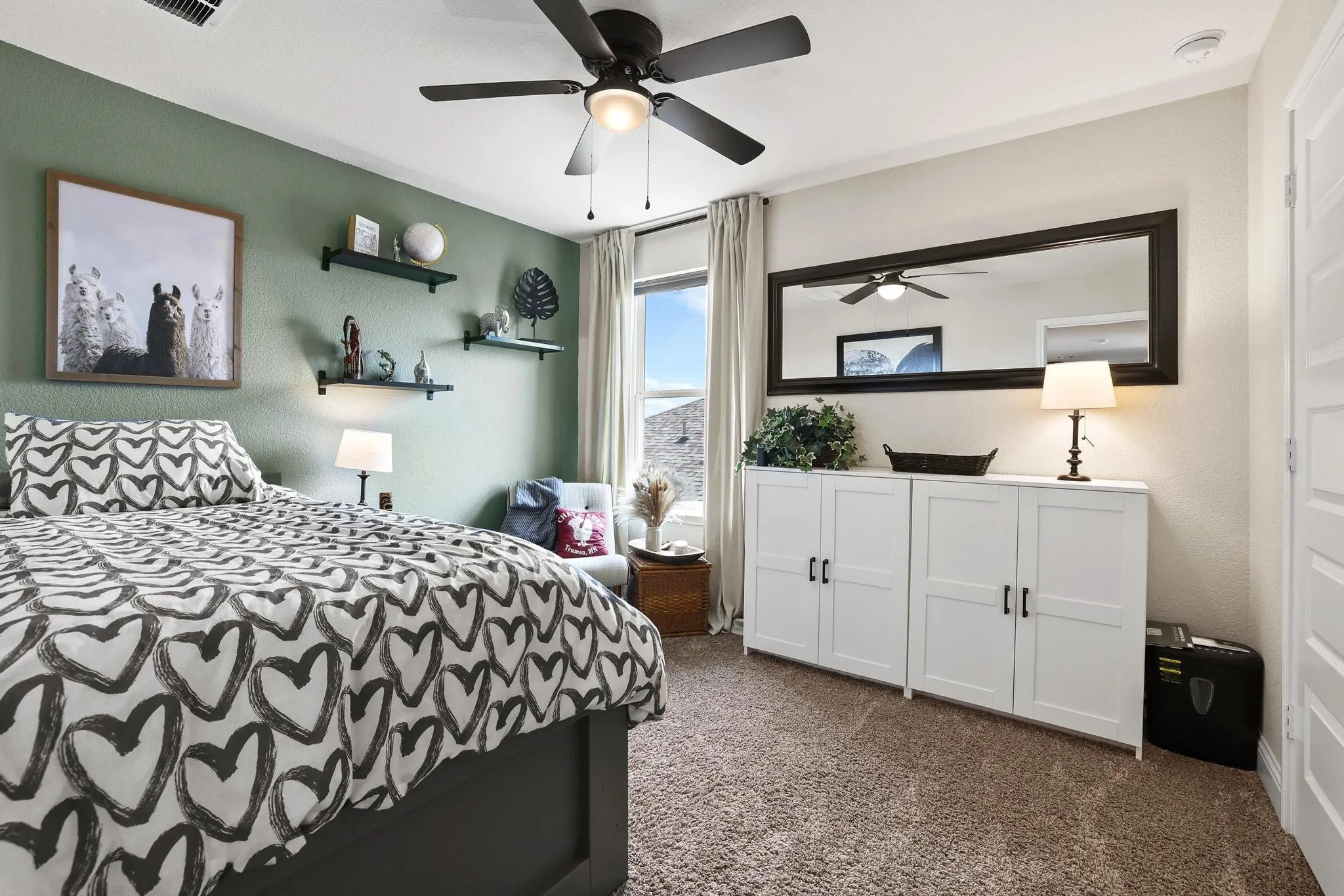 Single Family Residence For Sale in Denton County , 2601 Wesley Avenue, Aubrey, Texas 76227, 4 Bedroom, 3 Bathroom, 2 Garage spaces, 2,982 Sqft, built in 2020, mls#21391587, Real Estate Agent in Aubrey, Homes For Sale in Denton county, Homes For Sale in Aubrey, Realtor in Aubrey Texas, Real Estate Brokerage Independent Realty Texas, Luminita Cordes Realtor