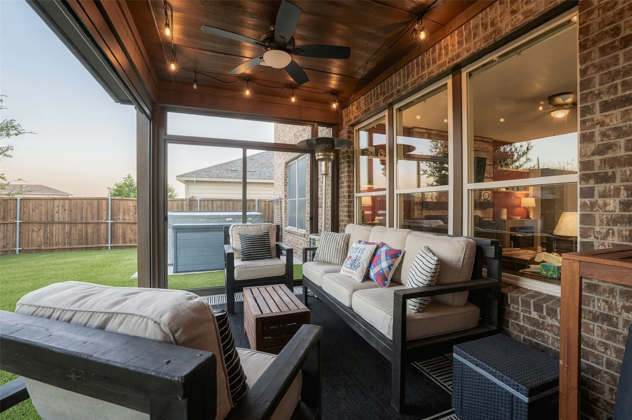 Single Family Residence For Sale in Denton County , 2601 Wesley Avenue, Aubrey, Texas 76227, 4 Bedroom, 3 Bathroom, 2 Garage spaces, 2,982 Sqft, built in 2020, mls#21391587, Real Estate Agent in Aubrey, Homes For Sale in Denton county, Homes For Sale in Aubrey, Realtor in Aubrey Texas, Real Estate Brokerage Independent Realty Texas, Luminita Cordes Realtor