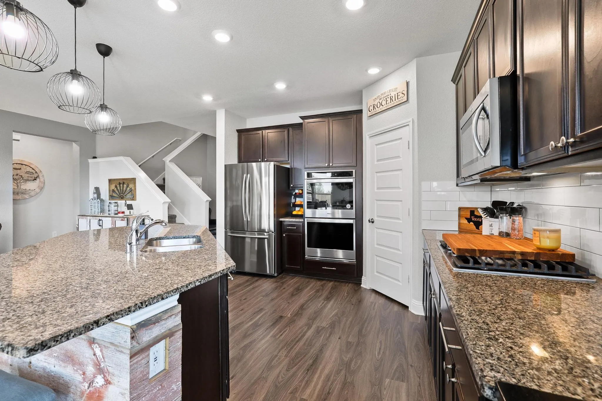 Single Family Residence For Sale in Denton County , 2601 Wesley Avenue, Aubrey, Texas 76227, 4 Bedroom, 3 Bathroom, 2 Garage spaces, 2,982 Sqft, built in 2020, mls#21391587, Real Estate Agent in Aubrey, Homes For Sale in Denton county, Homes For Sale in Aubrey, Realtor in Aubrey Texas, Real Estate Brokerage Independent Realty Texas, Luminita Cordes Realtor