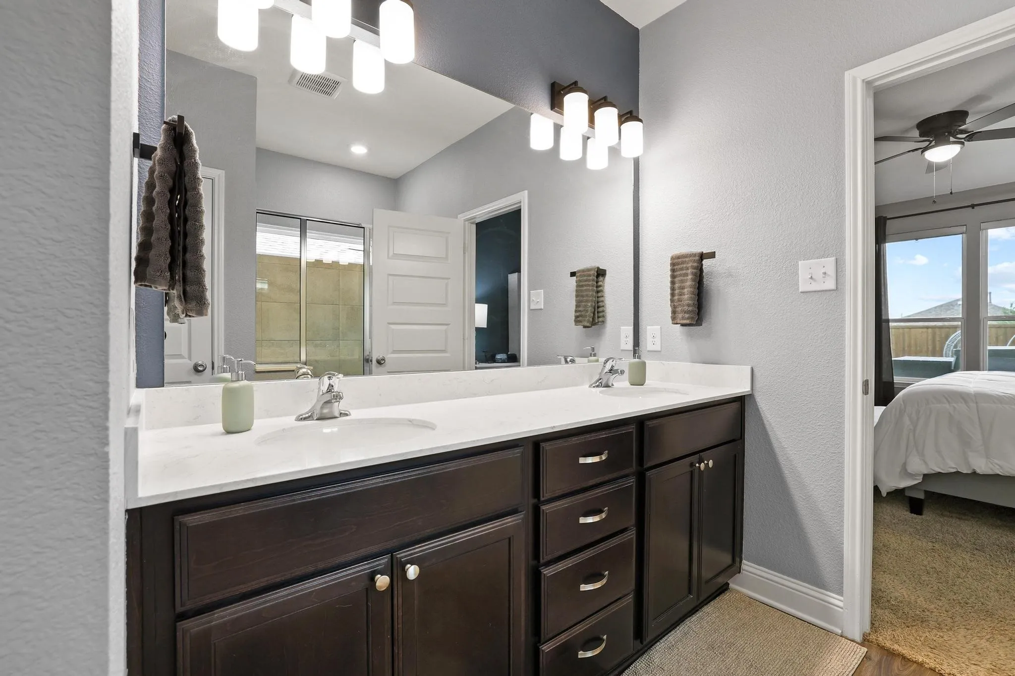 Single Family Residence For Sale in Denton County , 2601 Wesley Avenue, Aubrey, Texas 76227, 4 Bedroom, 3 Bathroom, 2 Garage spaces, 2,982 Sqft, built in 2020, mls#21391587, Real Estate Agent in Aubrey, Homes For Sale in Denton county, Homes For Sale in Aubrey, Realtor in Aubrey Texas, Real Estate Brokerage Independent Realty Texas, Luminita Cordes Realtor