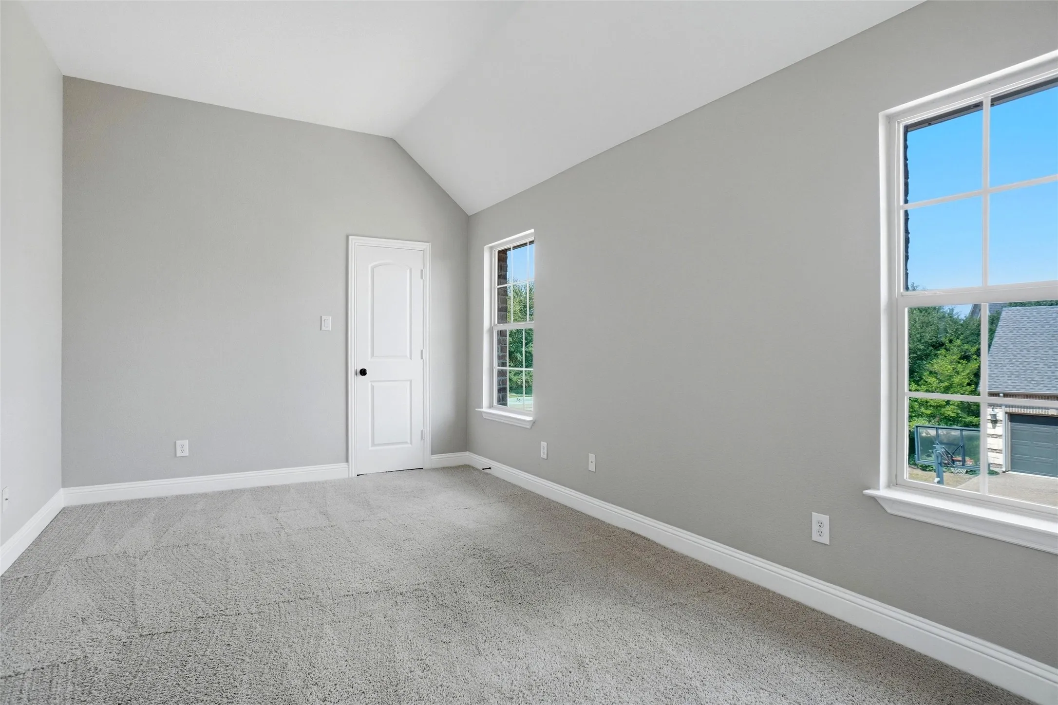 Single Family Residence For Rent in Denton County , 2414 Trophy Club Drive, Trophy Club, Texas 76262, 5 Bedroom, 4 Bathroom, 3 Garage spaces, 4,390 Sqft, built in 2010, mls#21388128, Real Estate Agent in Trophy Club, Homes For Rent in Denton county, Homes For Rent in Trophy Club, Realtor in Trophy Club Texas, Real Estate Brokerage Independent Realty Texas, Luminita Cordes Realtor
