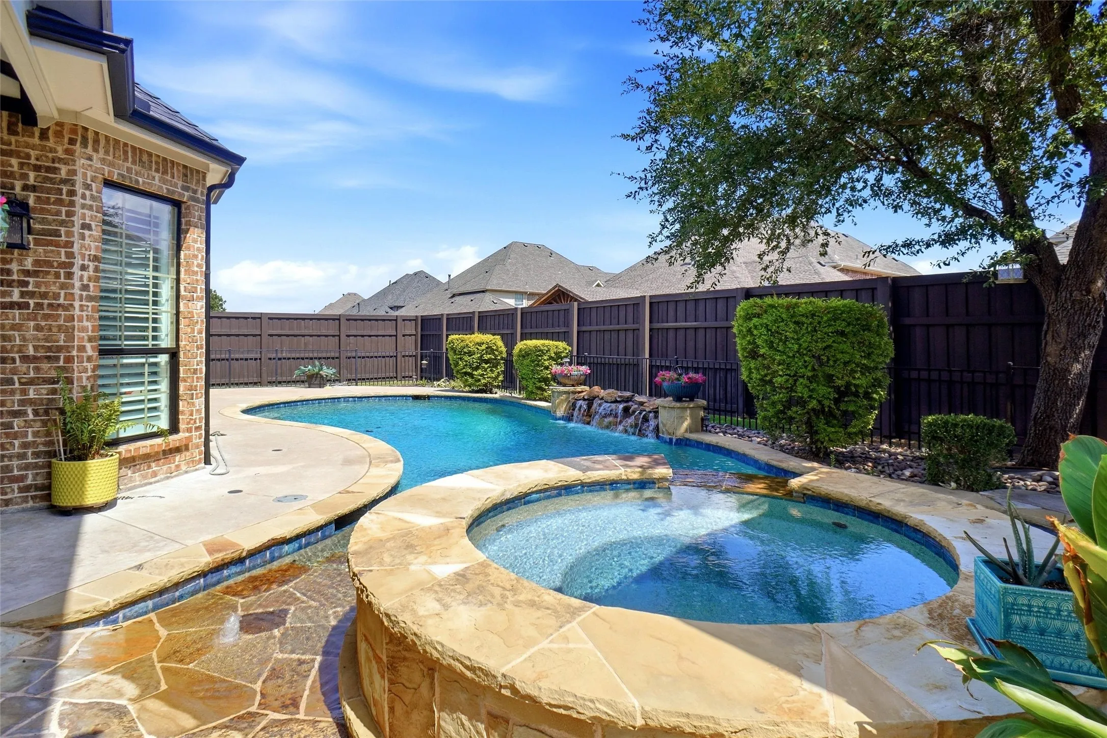 Single Family Residence For Rent in Denton County , 2414 Trophy Club Drive, Trophy Club, Texas 76262, 5 Bedroom, 4 Bathroom, 3 Garage spaces, 4,390 Sqft, built in 2010, mls#21388128, Real Estate Agent in Trophy Club, Homes For Rent in Denton county, Homes For Rent in Trophy Club, Realtor in Trophy Club Texas, Real Estate Brokerage Independent Realty Texas, Luminita Cordes Realtor