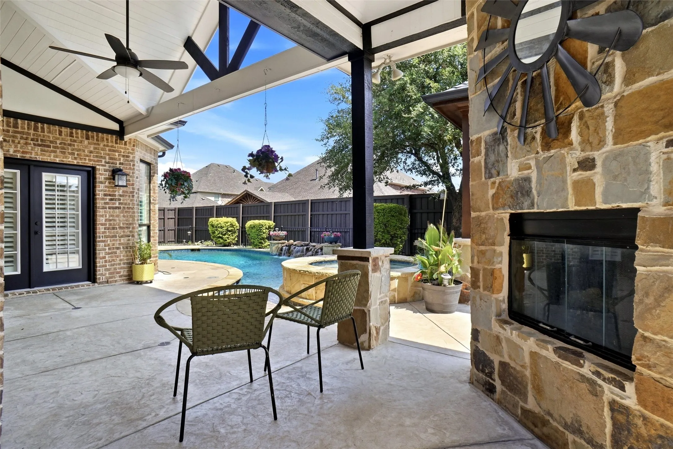 Single Family Residence For Rent in Denton County , 2414 Trophy Club Drive, Trophy Club, Texas 76262, 5 Bedroom, 4 Bathroom, 3 Garage spaces, 4,390 Sqft, built in 2010, mls#21388128, Real Estate Agent in Trophy Club, Homes For Rent in Denton county, Homes For Rent in Trophy Club, Realtor in Trophy Club Texas, Real Estate Brokerage Independent Realty Texas, Luminita Cordes Realtor