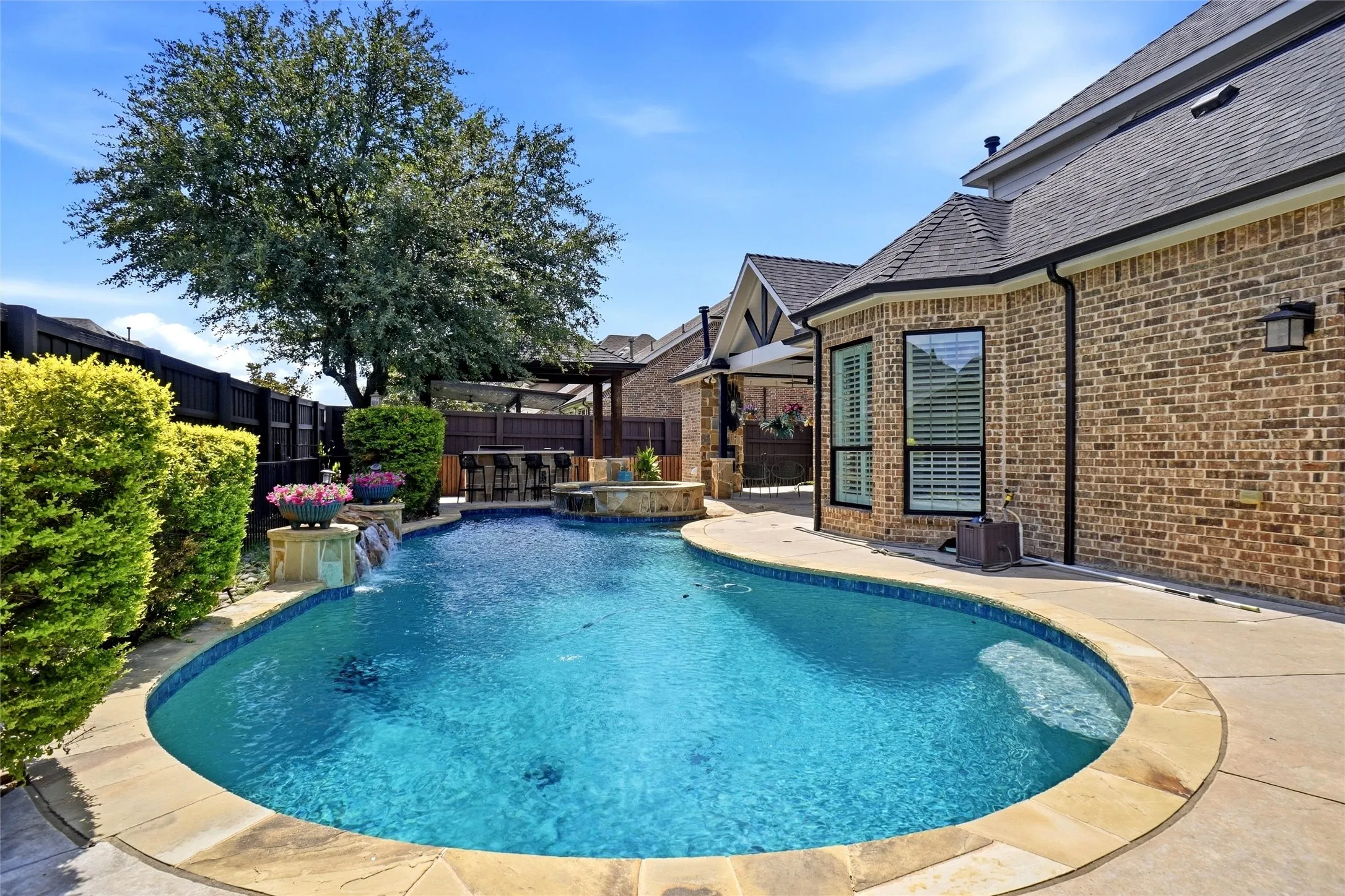Single Family Residence For Rent in Denton County , 2414 Trophy Club Drive, Trophy Club, Texas 76262, 5 Bedroom, 4 Bathroom, 3 Garage spaces, 4,390 Sqft, built in 2010, mls#21388128, Real Estate Agent in Trophy Club, Homes For Rent in Denton county, Homes For Rent in Trophy Club, Realtor in Trophy Club Texas, Real Estate Brokerage Independent Realty Texas, Luminita Cordes Realtor