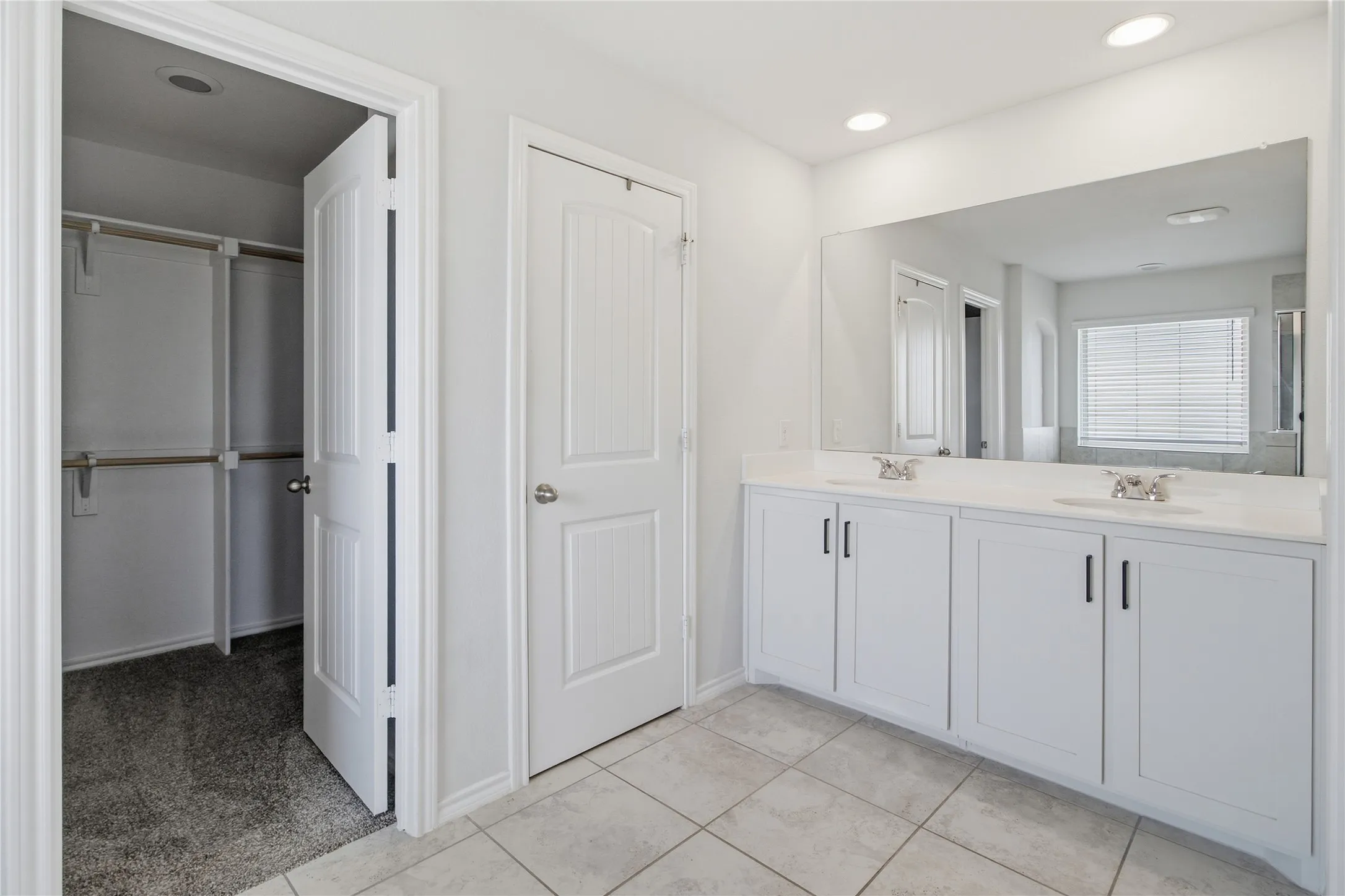 Single Family Residence For Sale in Collin County , 1925 Shiloh Mews, Celina, Texas 75009, 4 Bedroom, 3 Bathroom, 2 Garage spaces, 2,847 Sqft, built in 2020, mls#21391251, Real Estate Agent in Celina, Homes For Sale in Collin county, Homes For Sale in Celina, Realtor in Celina Texas, Real Estate Brokerage Independent Realty Texas, Luminita Cordes Realtor