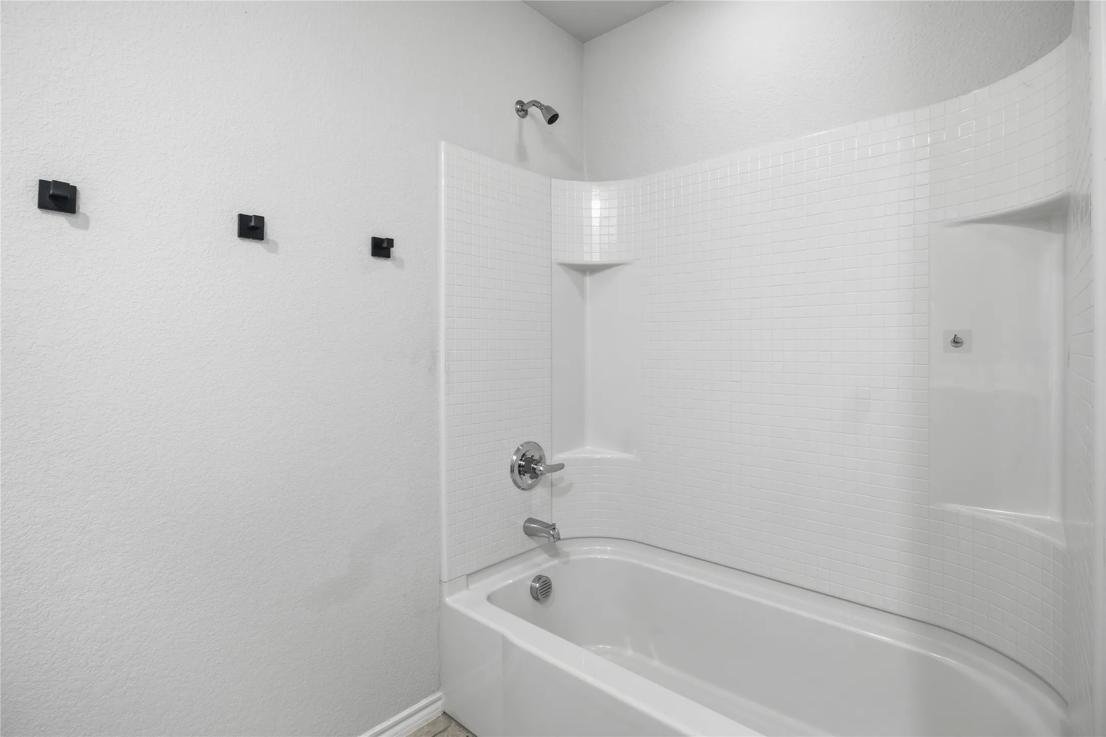 Single Family Residence For Sale in Collin County , 1925 Shiloh Mews, Celina, Texas 75009, 4 Bedroom, 3 Bathroom, 2 Garage spaces, 2,847 Sqft, built in 2020, mls#21391251, Real Estate Agent in Celina, Homes For Sale in Collin county, Homes For Sale in Celina, Realtor in Celina Texas, Real Estate Brokerage Independent Realty Texas, Luminita Cordes Realtor