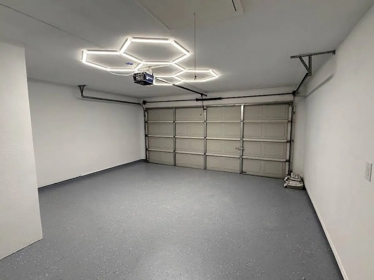 Single Family Residence For Sale in Tarrant County , 8109 E Summer Trail Drive, Fort Worth, Texas 76137, 3 Bedroom, 2 Bathroom, 2 Garage spaces, 1,418 Sqft, built in 1998, mls#21391563, Real Estate Agent in Fort Worth, Homes For Sale in Tarrant county, Homes For Sale in Fort Worth, Realtor in Fort Worth Texas, Real Estate Brokerage Independent Realty Texas, Luminita Cordes Realtor