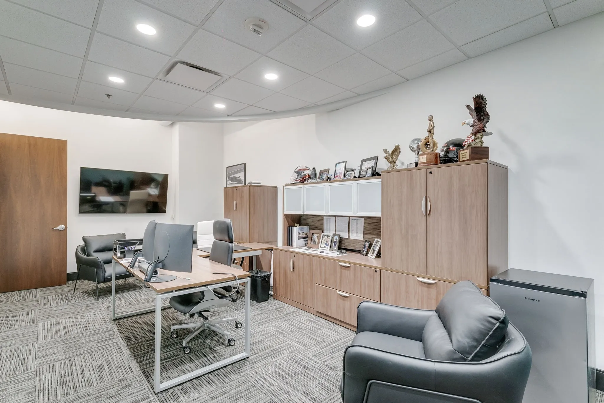 Office For Rent in Tarrant County , 3100 W 7th Street 210, Fort Worth, Texas 76107, 0, 0, Garage spaces, 0 Sqft, built in 2008, mls#21391658, Real Estate Agent in Fort Worth, Homes For Rent in Tarrant county, Homes For Rent in Fort Worth, Realtor in Fort Worth Texas, Real Estate Brokerage Independent Realty Texas, Luminita Cordes Realtor
