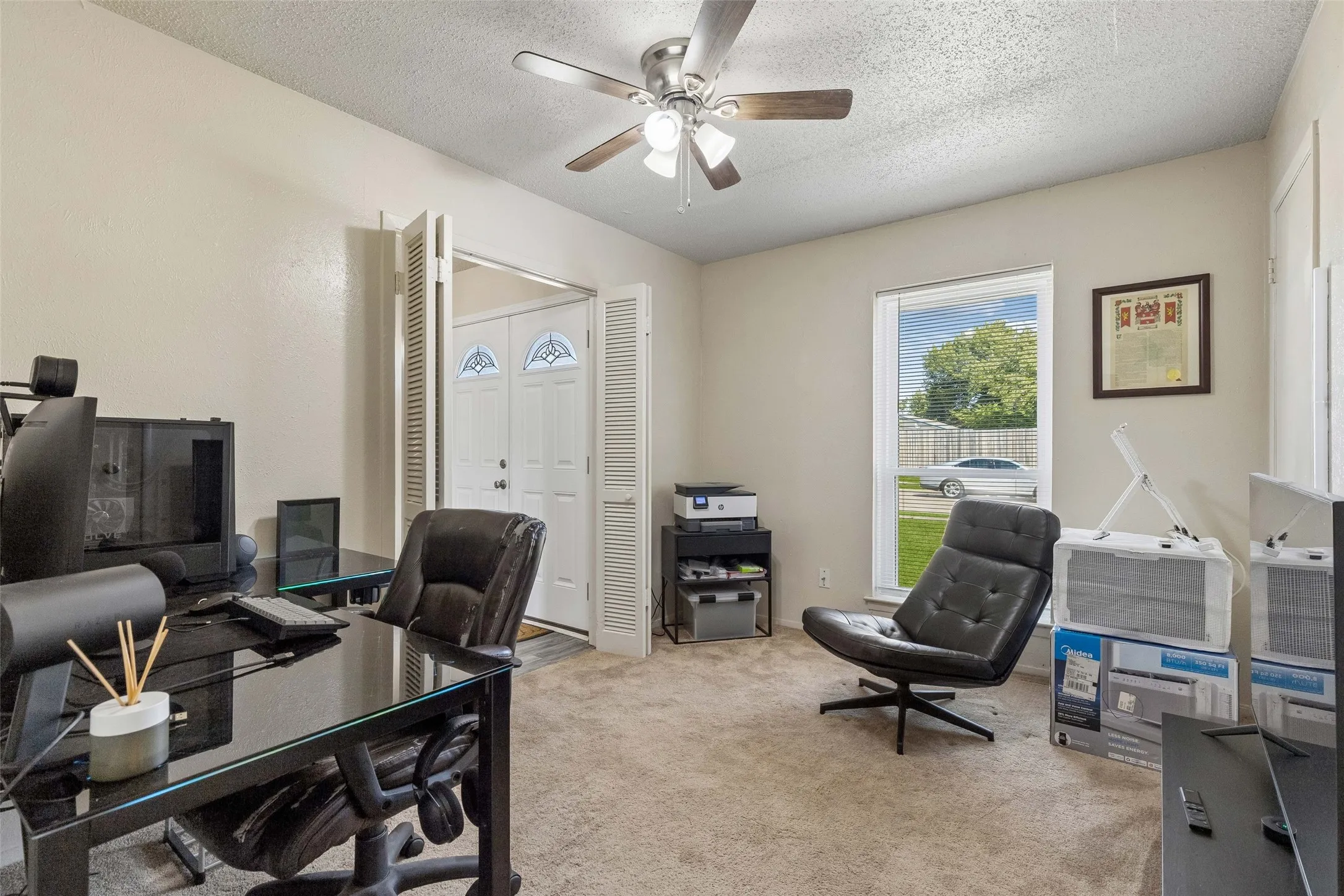 Single Family Residence For Sale in Dallas County , 910 Quebec Drive, Garland, Texas 75040, 3 Bedroom, 2 Bathroom, 2 Garage spaces, 1,031 Sqft, built in 1970, mls#21390641, Real Estate Agent in Garland, Homes For Sale in Dallas county, Homes For Sale in Garland, Realtor in Garland Texas, Real Estate Brokerage Independent Realty Texas, Luminita Cordes Realtor