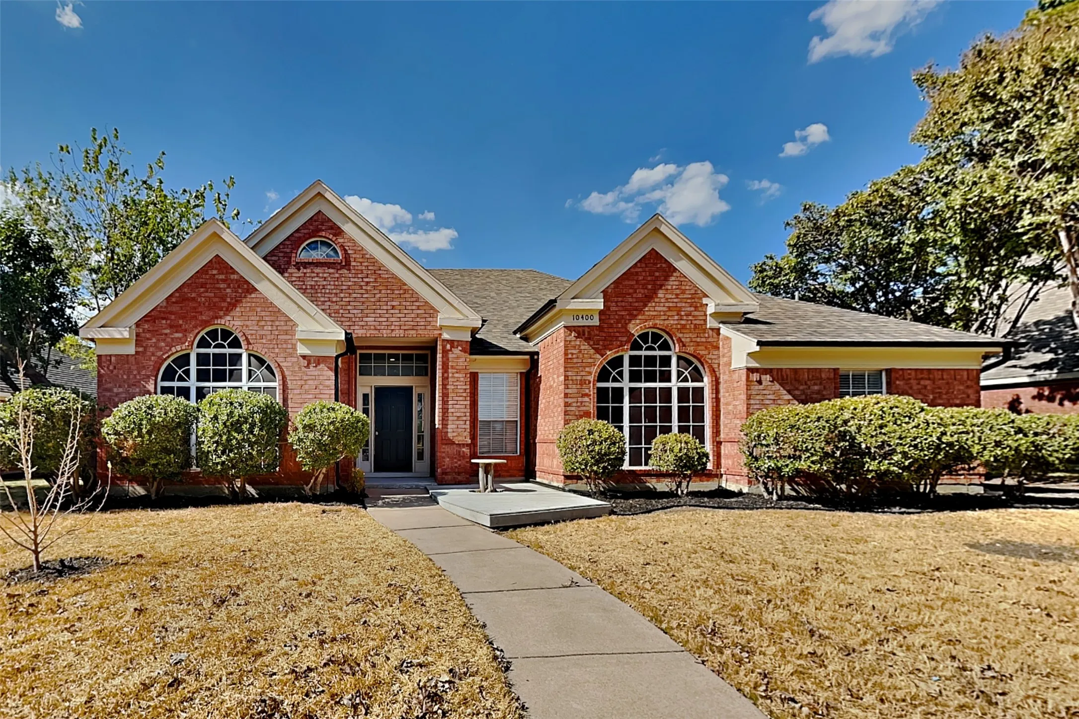 Single Family Residence For Rent