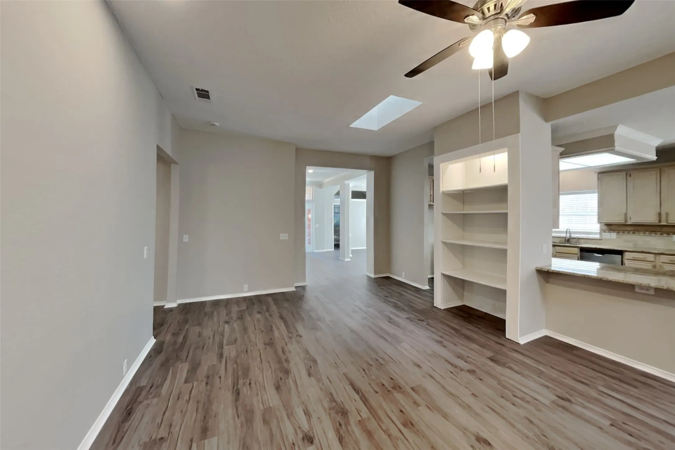 Single Family Residence For Rent in Collin County , 10400 Napa Valley Drive, Frisco, Texas 75035, 3 Bedroom, 2 Bathroom, 2 Garage spaces, 2,443 Sqft, built in 1992, mls#21391663, Real Estate Agent in Frisco, Homes For Rent in Collin county, Homes For Rent in Frisco, Realtor in Frisco Texas, Real Estate Brokerage Independent Realty Texas, Luminita Cordes Realtor