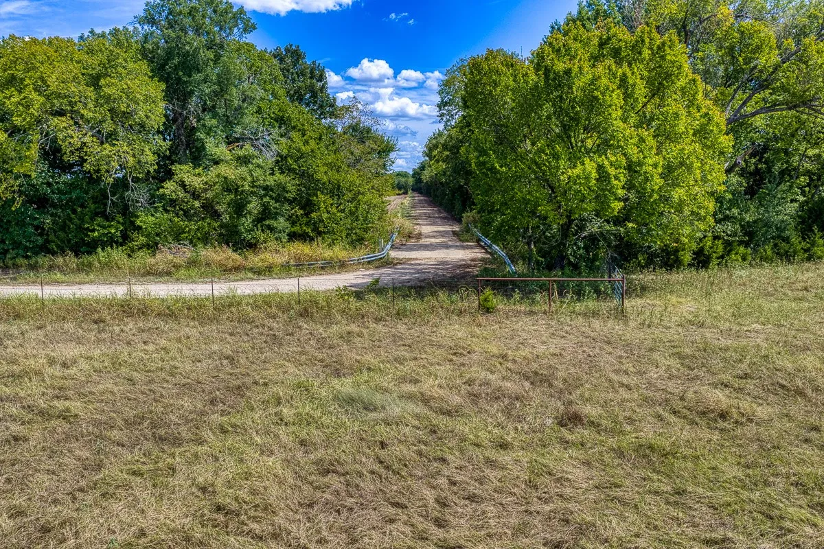 Unimproved Land For Sale in Delta County , 1 County Road 3505, Pecan Gap, Texas 75469, 0, 0, Garage spaces, 0 Sqft, built in 0, mls#21391668, Real Estate Agent in Pecan Gap, Homes For Sale in Delta county, Homes For Sale in Pecan Gap, Realtor in Pecan Gap Texas, Real Estate Brokerage Independent Realty Texas, Luminita Cordes Realtor