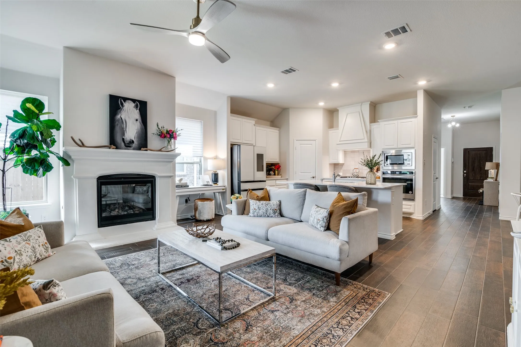 Single Family Residence For Rent in Kaufman County , 1072 Sublime Drive, Heath, Texas 75126, 4 Bedroom, 3 Bathroom, 2 Garage spaces, 2,059 Sqft, built in 2021, mls#21391670, Real Estate Agent in Heath, Homes For Rent in Kaufman county, Homes For Rent in Heath, Realtor in Heath Texas, Real Estate Brokerage Independent Realty Texas, Luminita Cordes Realtor