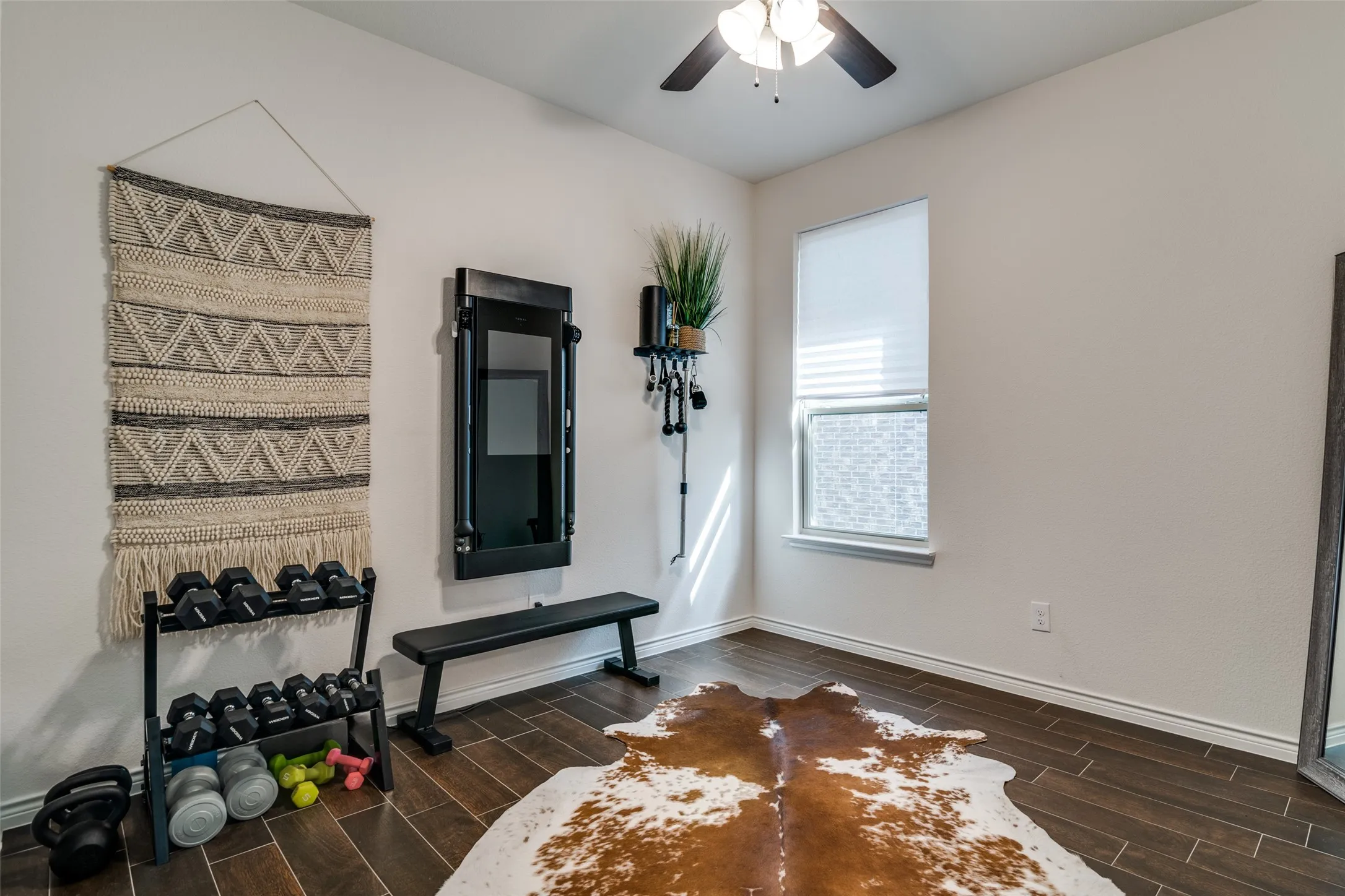 Single Family Residence For Rent in Kaufman County , 1072 Sublime Drive, Heath, Texas 75126, 4 Bedroom, 3 Bathroom, 2 Garage spaces, 2,059 Sqft, built in 2021, mls#21391670, Real Estate Agent in Heath, Homes For Rent in Kaufman county, Homes For Rent in Heath, Realtor in Heath Texas, Real Estate Brokerage Independent Realty Texas, Luminita Cordes Realtor