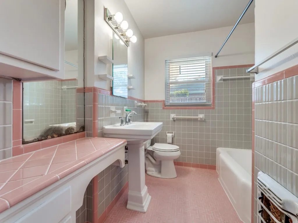 Full bath featuring original retro tile