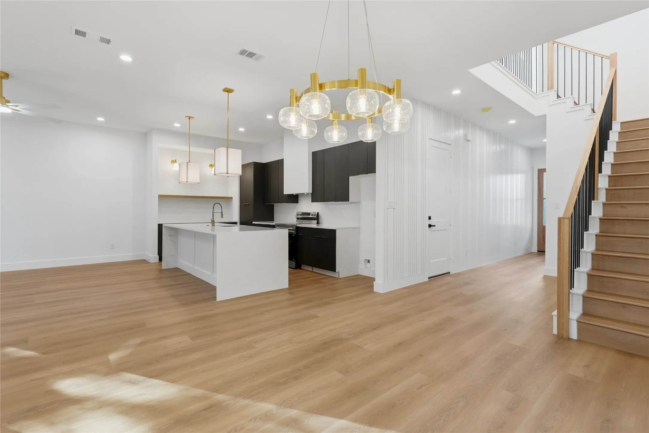 Single Family Residence For Sale in Dallas County , 5806 Carlton Garrett Street, Dallas, Texas 75215, 4 Bedroom, 3 Bathroom, 2 Garage spaces, 2,100 Sqft, built in 2026, mls#21386762, Real Estate Agent in Dallas, Homes For Sale in Dallas county, Homes For Sale in Dallas, Realtor in Dallas Texas, Real Estate Brokerage Independent Realty Texas, Luminita Cordes Realtor