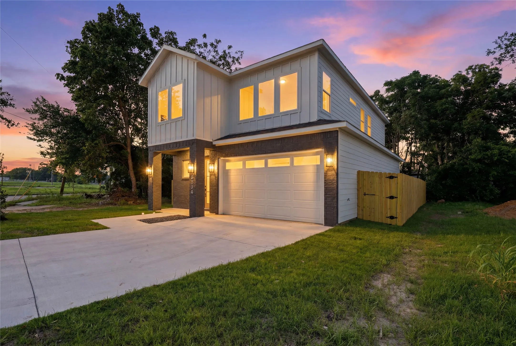 Single Family Residence For Sale in Dallas County , 5806 Carlton Garrett Street, Dallas, Texas 75215, 4 Bedroom, 3 Bathroom, 2 Garage spaces, 2,100 Sqft, built in 2026, mls#21386762, Real Estate Agent in Dallas, Homes For Sale in Dallas county, Homes For Sale in Dallas, Realtor in Dallas Texas, Real Estate Brokerage Independent Realty Texas, Luminita Cordes Realtor