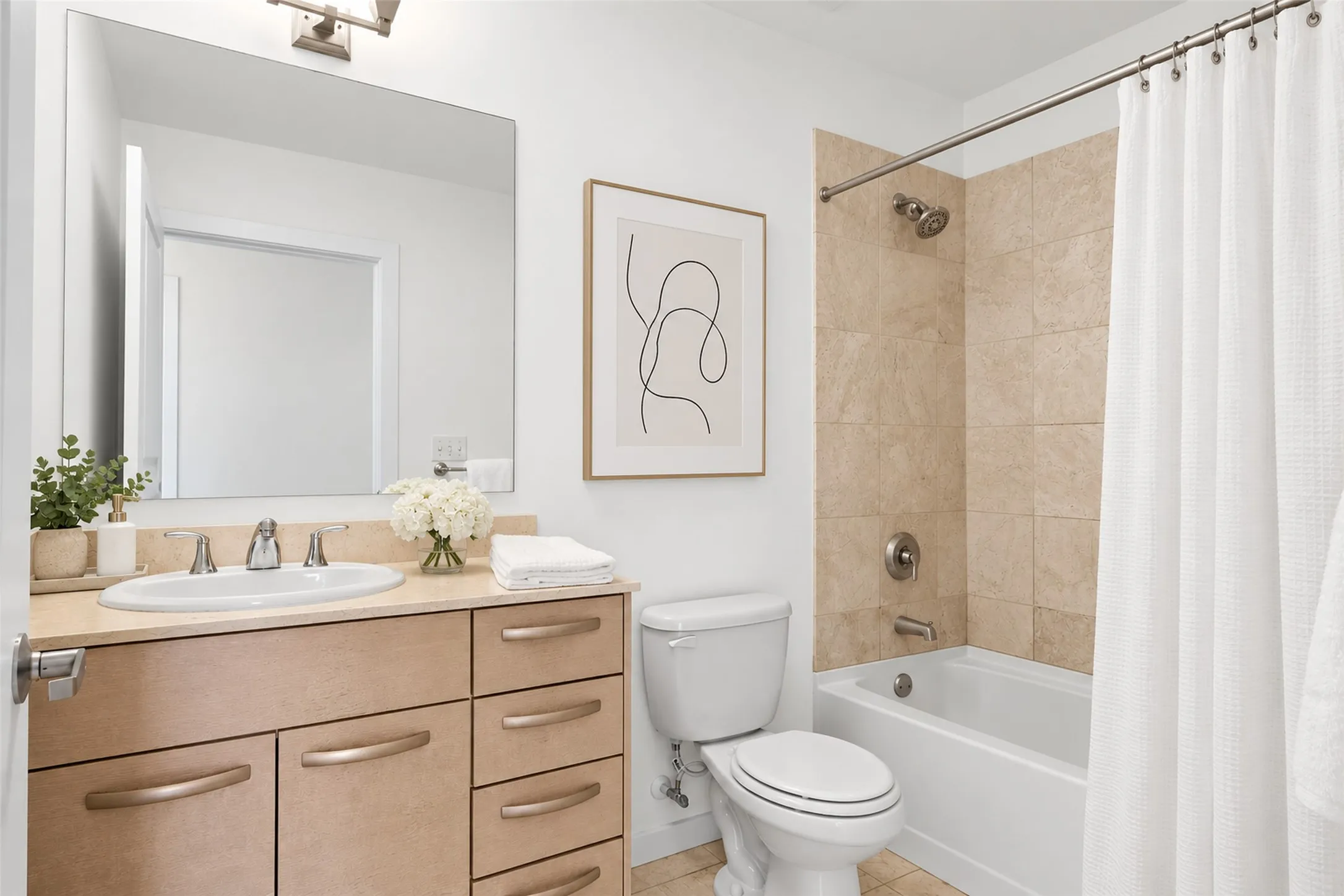 Condominium For Sale in Dallas County , 1200 Main Street 1802, Dallas, Texas 75202, 1 Bedroom, 1 Bathroom, 1 Garage spaces, 660 Sqft, built in 1974, mls#21390722, Real Estate Agent in Dallas, Homes For Sale in Dallas county, Homes For Sale in Dallas, Realtor in Dallas Texas, Real Estate Brokerage Independent Realty Texas, Luminita Cordes Realtor