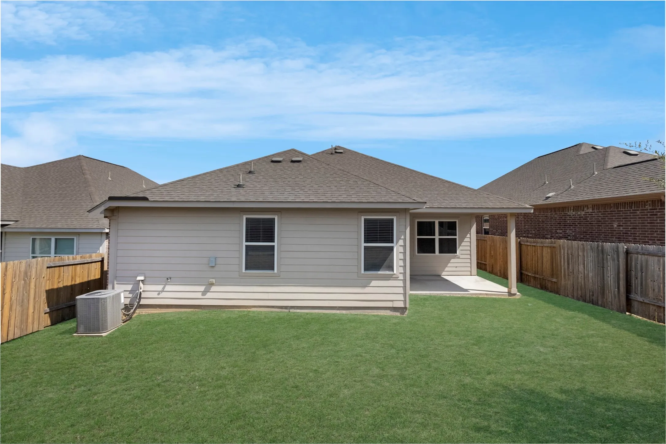 Single Family Residence For Rent in Collin County , 2309 Sephora, Anna, Texas 75409, 3 Bedroom, 2 Bathroom, 2 Garage spaces, 1,928 Sqft, built in 2016, mls#21388875, Real Estate Agent in Anna, Homes For Rent in Collin county, Homes For Rent in Anna, Realtor in Anna Texas, Real Estate Brokerage Independent Realty Texas, Luminita Cordes Realtor
