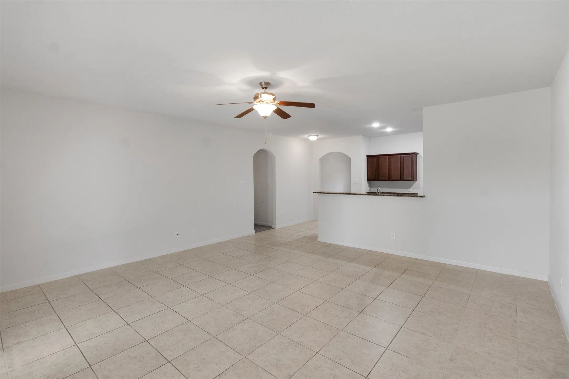 Single Family Residence For Rent in Collin County , 2309 Sephora, Anna, Texas 75409, 3 Bedroom, 2 Bathroom, 2 Garage spaces, 1,928 Sqft, built in 2016, mls#21388875, Real Estate Agent in Anna, Homes For Rent in Collin county, Homes For Rent in Anna, Realtor in Anna Texas, Real Estate Brokerage Independent Realty Texas, Luminita Cordes Realtor
