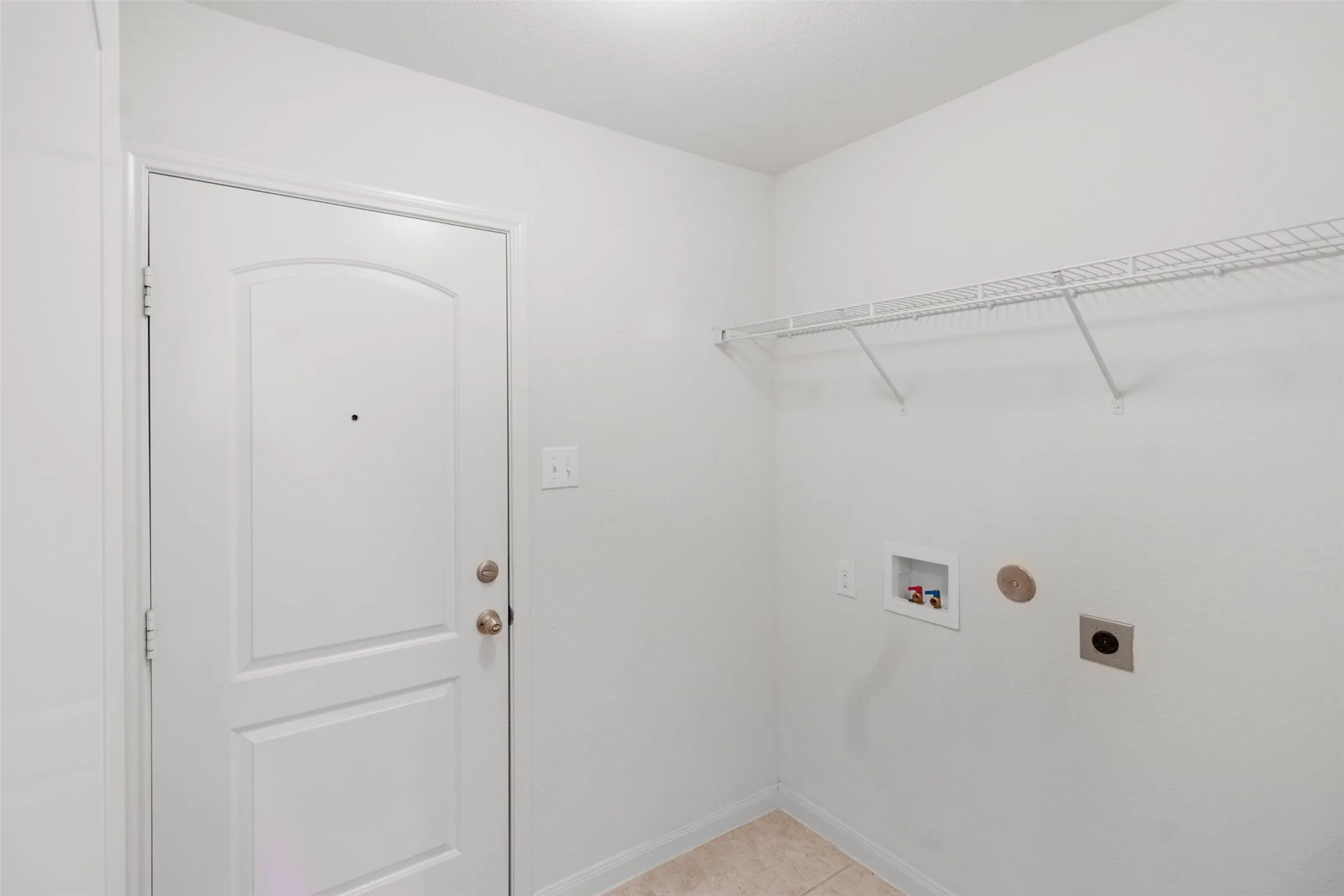 Single Family Residence For Rent in Collin County , 2309 Sephora, Anna, Texas 75409, 3 Bedroom, 2 Bathroom, 2 Garage spaces, 1,928 Sqft, built in 2016, mls#21388875, Real Estate Agent in Anna, Homes For Rent in Collin county, Homes For Rent in Anna, Realtor in Anna Texas, Real Estate Brokerage Independent Realty Texas, Luminita Cordes Realtor