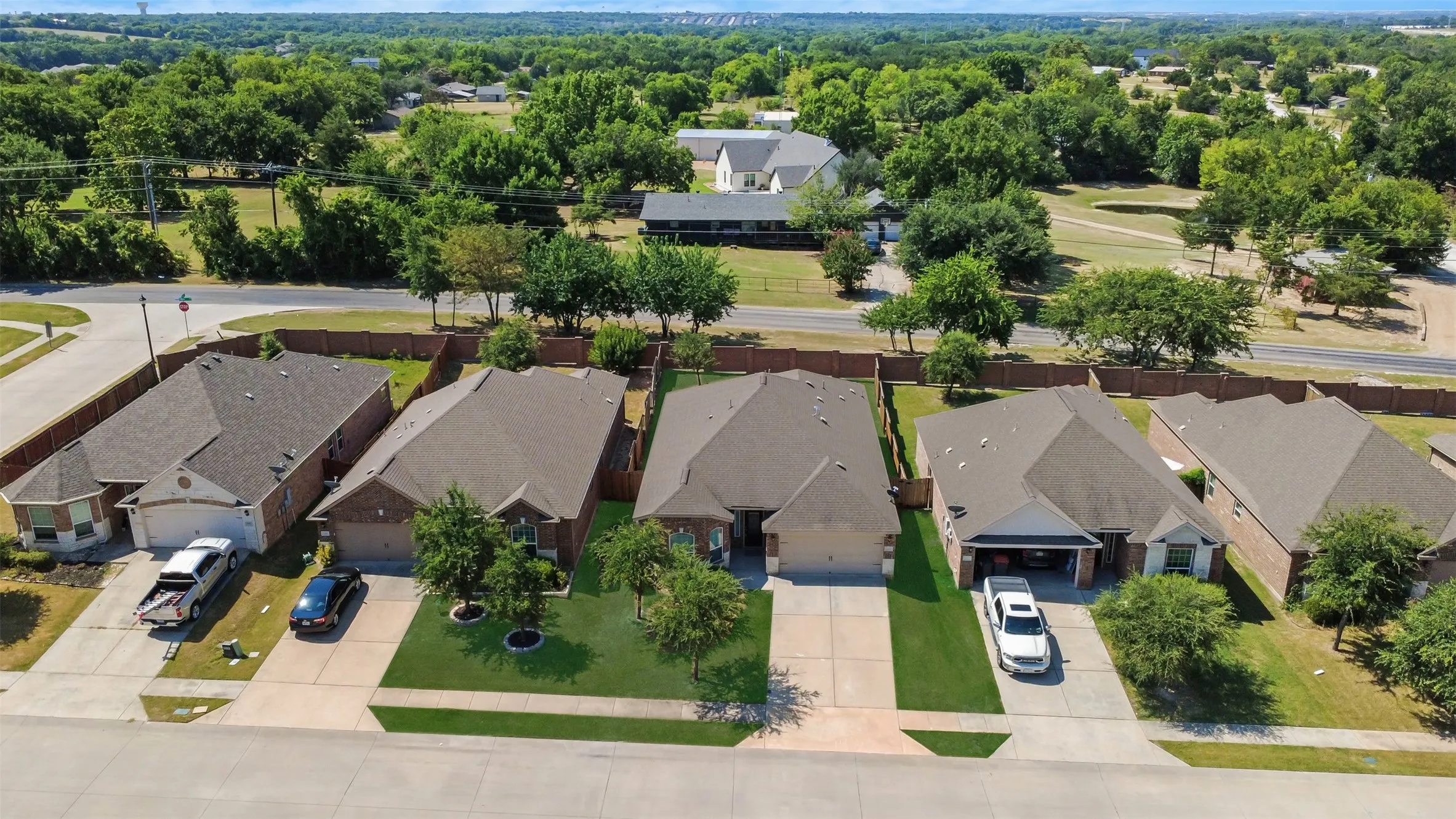 Single Family Residence For Rent in Collin County , 2309 Sephora, Anna, Texas 75409, 3 Bedroom, 2 Bathroom, 2 Garage spaces, 1,928 Sqft, built in 2016, mls#21388875, Real Estate Agent in Anna, Homes For Rent in Collin county, Homes For Rent in Anna, Realtor in Anna Texas, Real Estate Brokerage Independent Realty Texas, Luminita Cordes Realtor