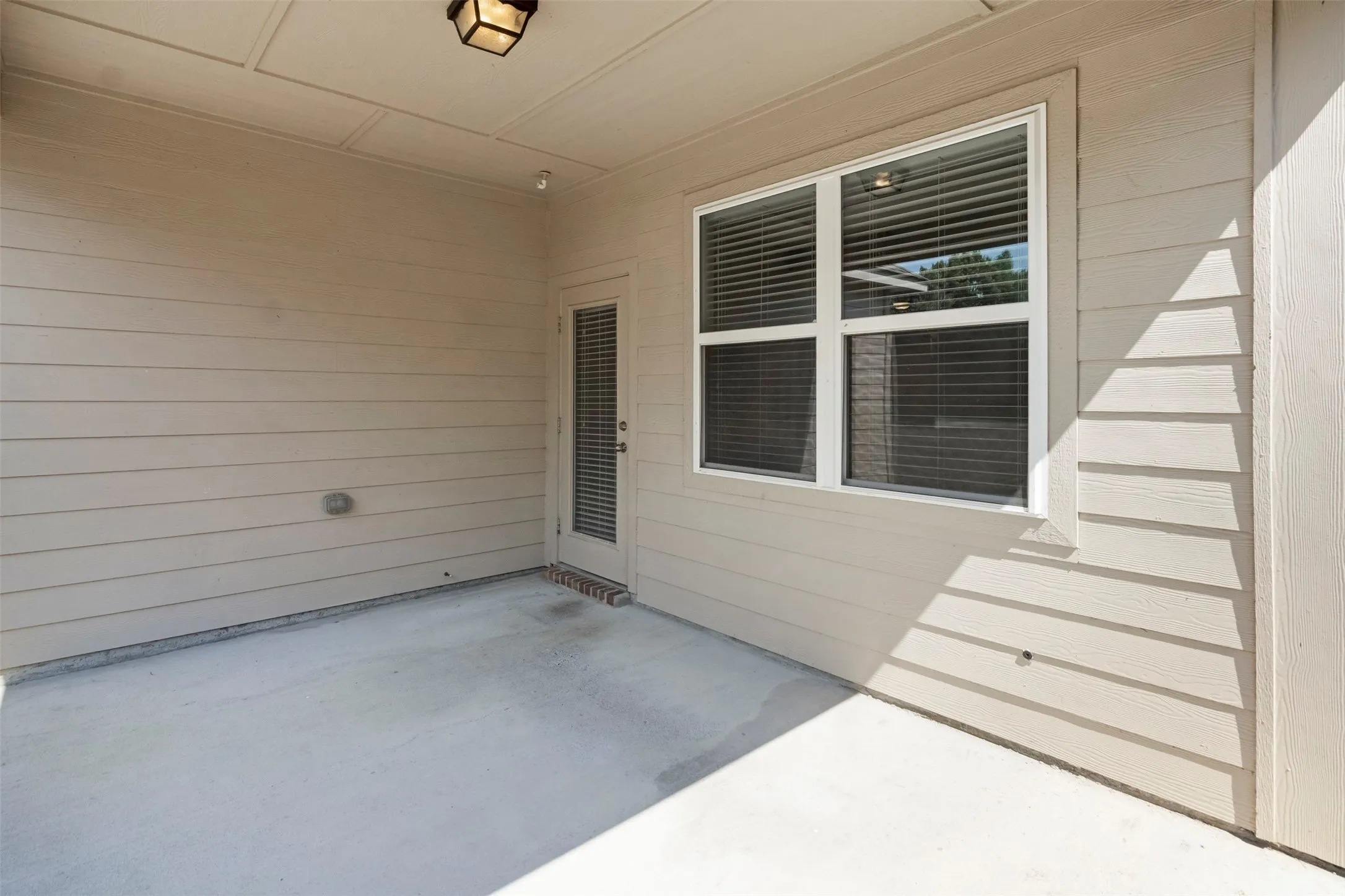 Single Family Residence For Rent in Collin County , 2309 Sephora, Anna, Texas 75409, 3 Bedroom, 2 Bathroom, 2 Garage spaces, 1,928 Sqft, built in 2016, mls#21388875, Real Estate Agent in Anna, Homes For Rent in Collin county, Homes For Rent in Anna, Realtor in Anna Texas, Real Estate Brokerage Independent Realty Texas, Luminita Cordes Realtor