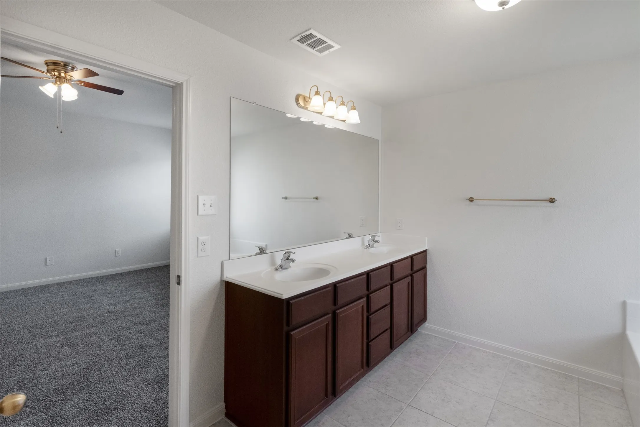 Single Family Residence For Rent in Collin County , 2309 Sephora, Anna, Texas 75409, 3 Bedroom, 2 Bathroom, 2 Garage spaces, 1,928 Sqft, built in 2016, mls#21388875, Real Estate Agent in Anna, Homes For Rent in Collin county, Homes For Rent in Anna, Realtor in Anna Texas, Real Estate Brokerage Independent Realty Texas, Luminita Cordes Realtor