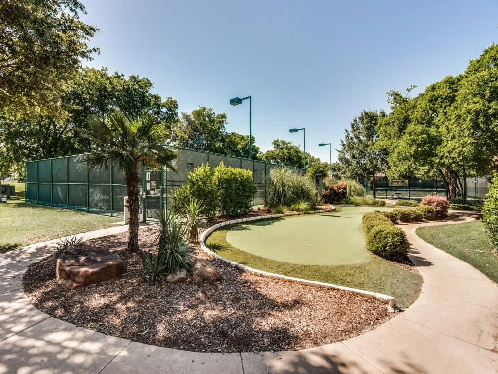 Single Family Residence For Sale in Denton County , 3605 Kales Lane, Flower Mound, Texas 75022, 3 Bedroom, 2 Bathroom, 2 Garage spaces, 1,887 Sqft, built in 1997, mls#21391686, Real Estate Agent in Flower Mound, Homes For Sale in Denton county, Homes For Sale in Flower Mound, Realtor in Flower Mound Texas, Real Estate Brokerage Independent Realty Texas, Luminita Cordes Realtor