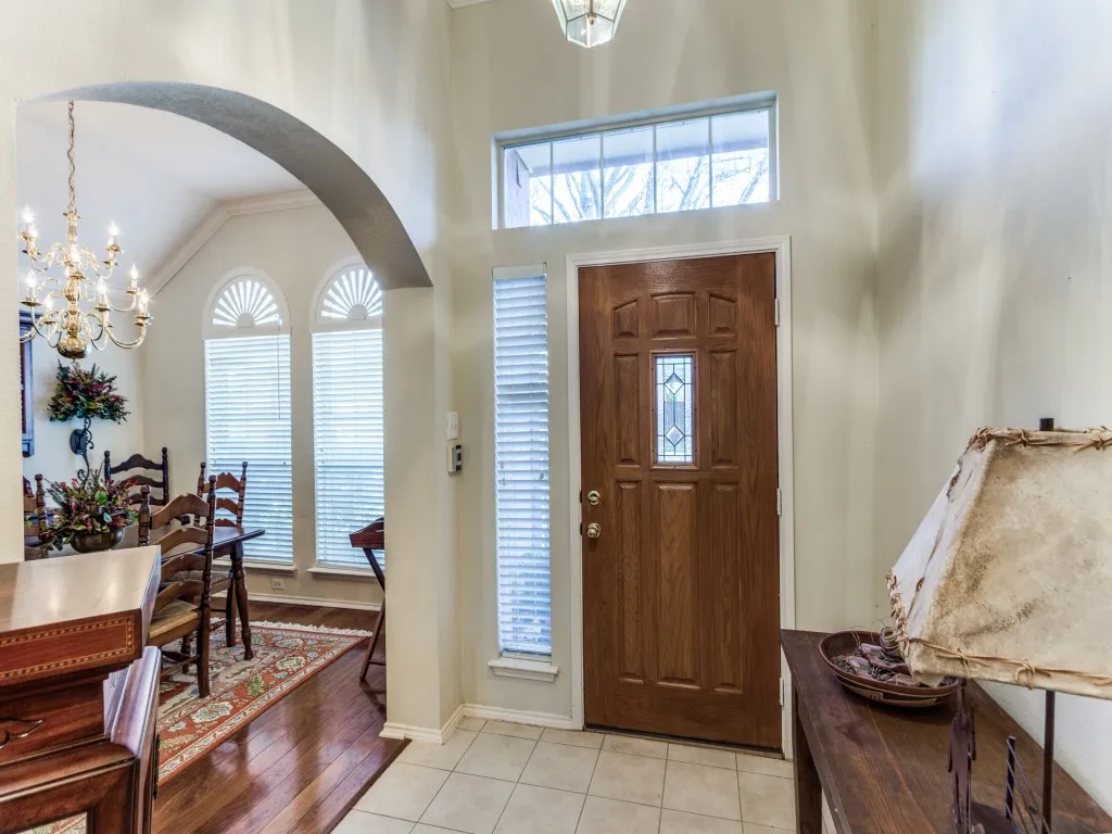 Single Family Residence For Sale in Denton County , 3605 Kales Lane, Flower Mound, Texas 75022, 3 Bedroom, 2 Bathroom, 2 Garage spaces, 1,887 Sqft, built in 1997, mls#21391686, Real Estate Agent in Flower Mound, Homes For Sale in Denton county, Homes For Sale in Flower Mound, Realtor in Flower Mound Texas, Real Estate Brokerage Independent Realty Texas, Luminita Cordes Realtor