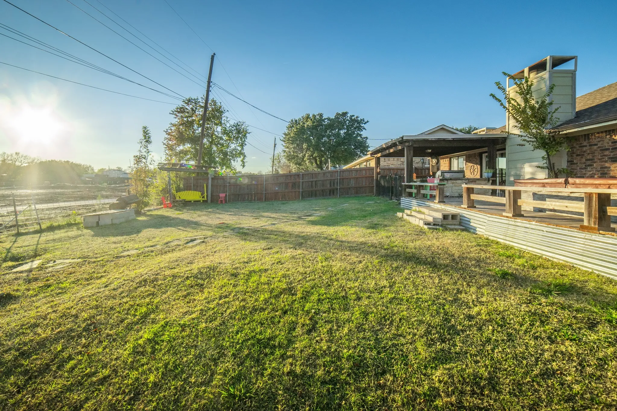 Single Family Residence For Sale in Dallas County , 2612 Herring Circle, Sachse, Texas 75048, 3 Bedroom, 2 Bathroom, 2 Garage spaces, 1,440 Sqft, built in 1984, mls#21391687, Real Estate Agent in Sachse, Homes For Sale in Dallas county, Homes For Sale in Sachse, Realtor in Sachse Texas, Real Estate Brokerage Independent Realty Texas, Luminita Cordes Realtor