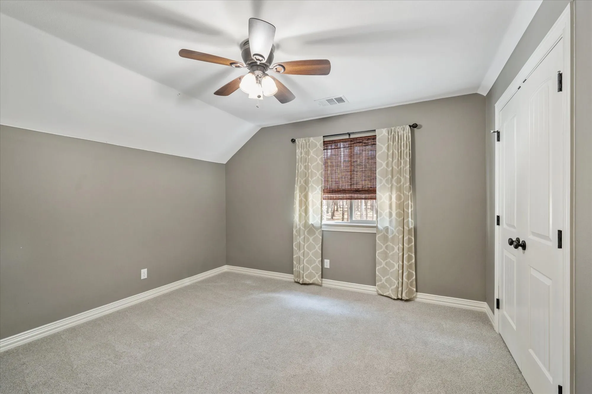 Upstairs bedroom #4