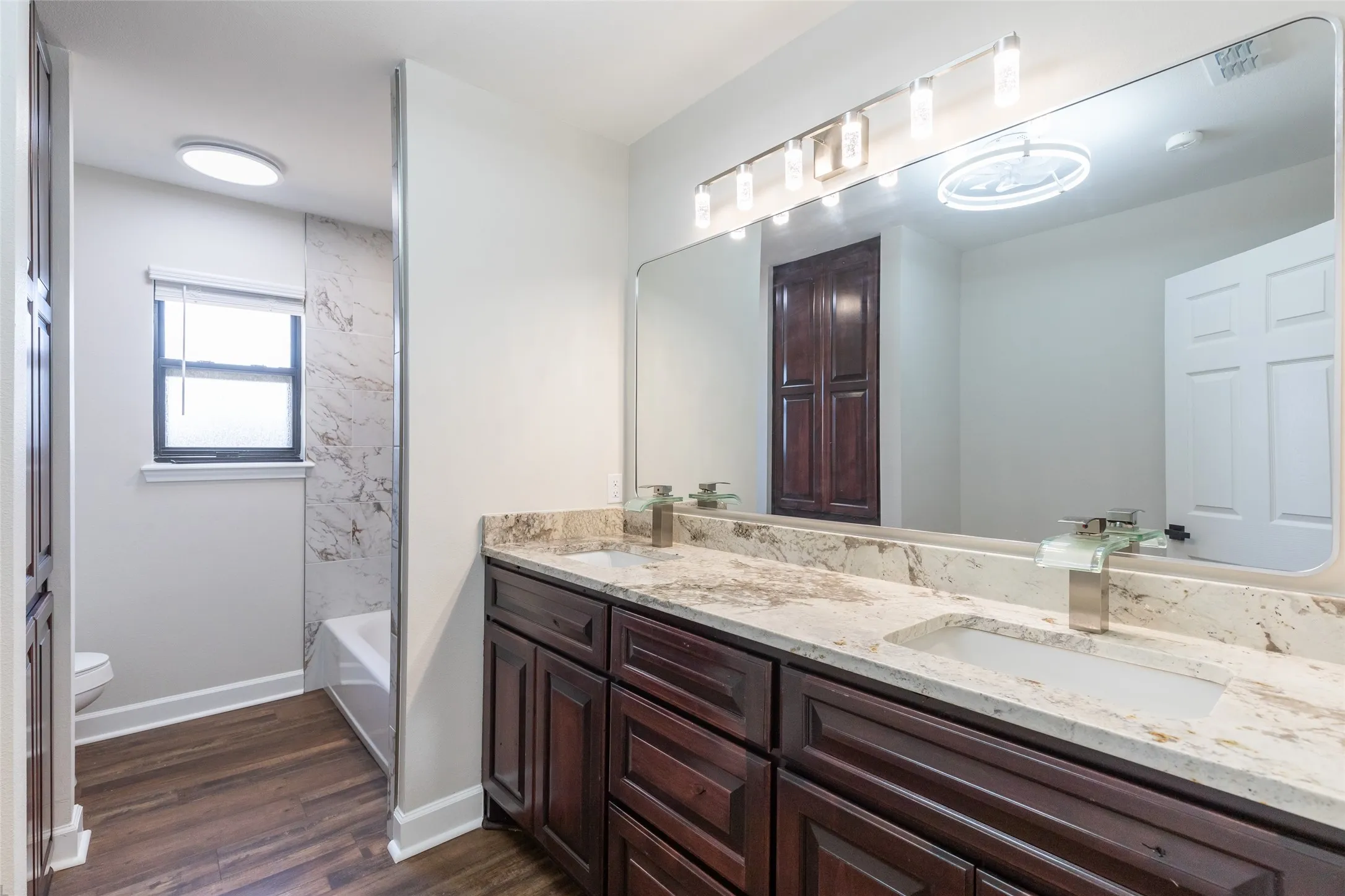 Single Family Residence For Sale in Taylor County , 1394 S Pioneer Drive, Abilene, Texas 79605, 5 Bedroom, 3 Bathroom, Garage spaces, 2,895 Sqft, built in 1972, mls#21391671, Real Estate Agent in Abilene, Homes For Sale in Taylor county, Homes For Sale in Abilene, Realtor in Abilene Texas, Real Estate Brokerage Independent Realty Texas, Luminita Cordes Realtor
