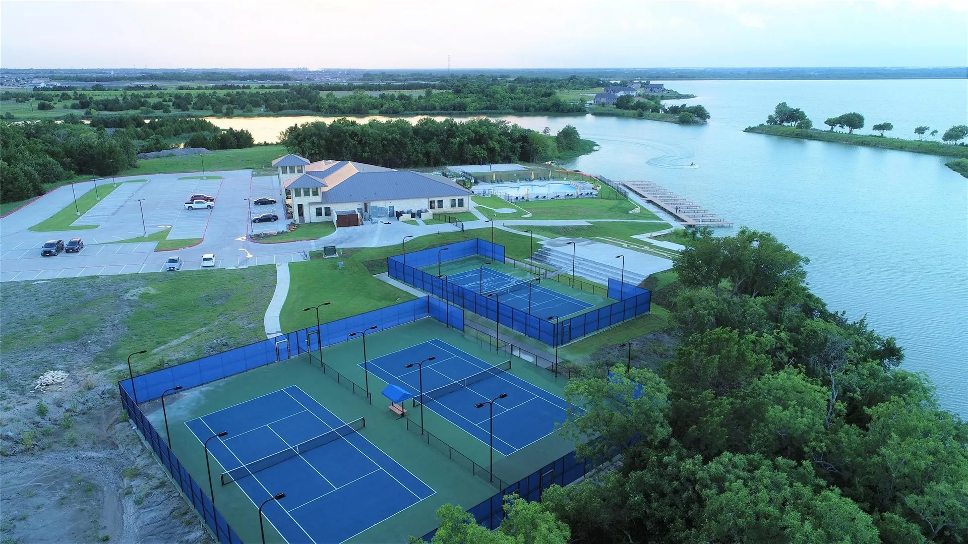 Tennis Courts.Jpeg