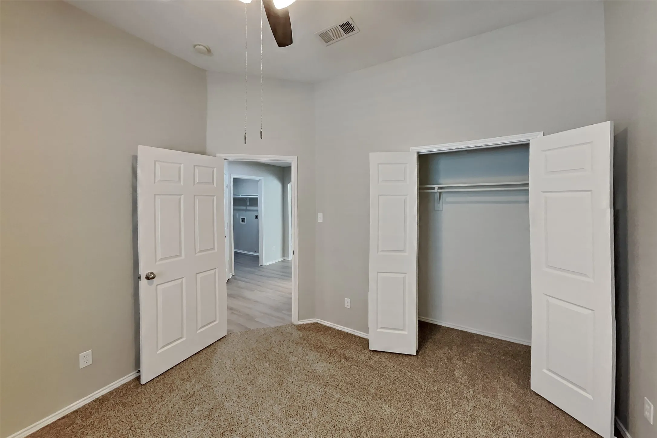 Single Family Residence For Rent in Denton County , 3116 Fox Hollow Drive, Little Elm, Texas 75068, 3 Bedroom, 2 Bathroom, 2 Garage spaces, 1,808 Sqft, built in 2002, mls#21391694, Real Estate Agent in Little Elm, Homes For Rent in Denton county, Homes For Rent in Little Elm, Realtor in Little Elm Texas, Real Estate Brokerage Independent Realty Texas, Luminita Cordes Realtor