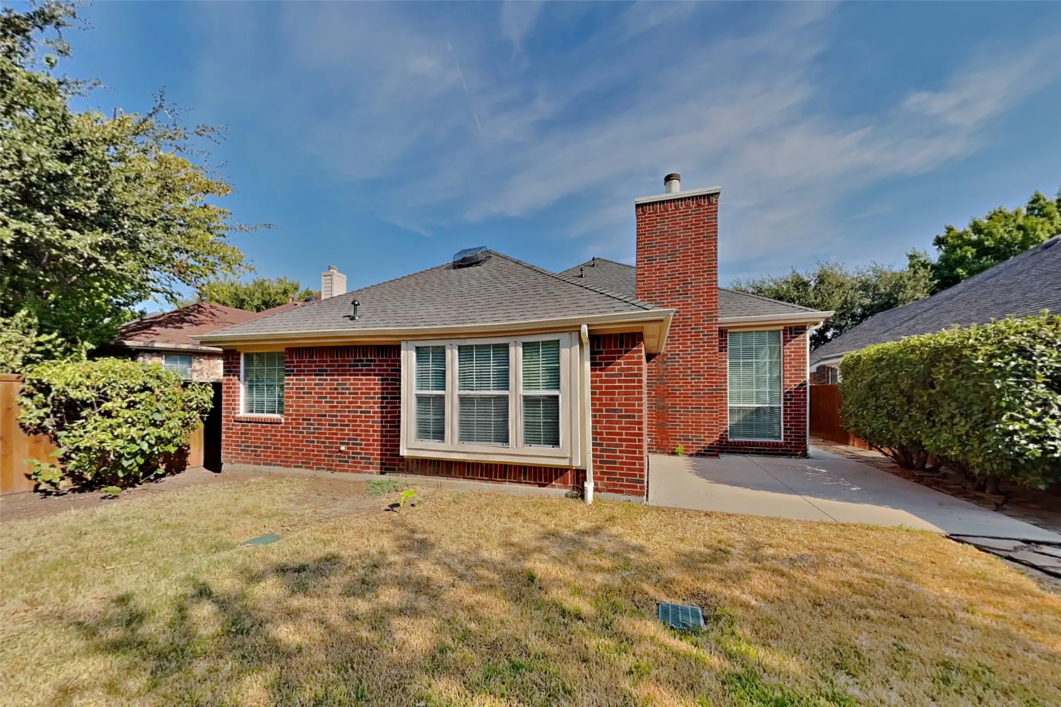 Single Family Residence For Rent in Denton County , 3116 Fox Hollow Drive, Little Elm, Texas 75068, 3 Bedroom, 2 Bathroom, 2 Garage spaces, 1,808 Sqft, built in 2002, mls#21391694, Real Estate Agent in Little Elm, Homes For Rent in Denton county, Homes For Rent in Little Elm, Realtor in Little Elm Texas, Real Estate Brokerage Independent Realty Texas, Luminita Cordes Realtor