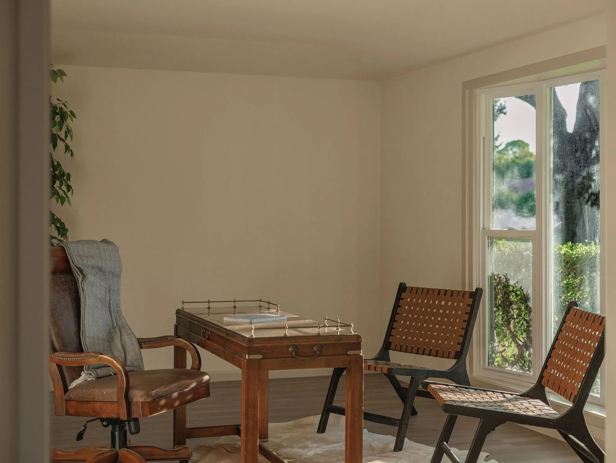 Designed to adapt to the way you live, this secondary living space works equally well as an office, den or quiet sitting room.