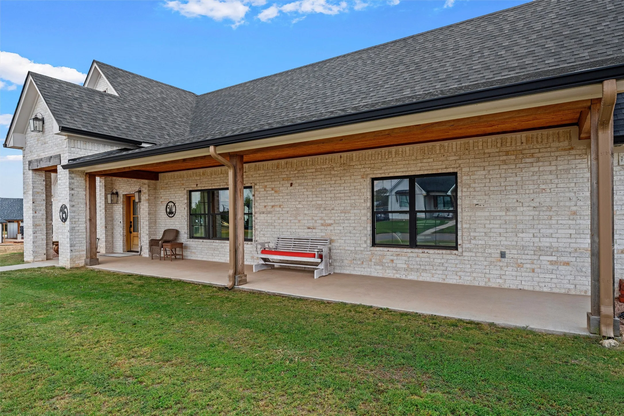 Single Family Residence For Sale in Mc Lennan County , 15 Pareya Circle, West, Texas 76691, 2 Bedroom, 2 Bathroom, 2 Garage spaces, 1,964 Sqft, built in 2023, mls#21391690, Real Estate Agent in West, Homes For Sale in Mc Lennan county, Homes For Sale in West, Realtor in West Texas, Real Estate Brokerage Independent Realty Texas, Luminita Cordes Realtor